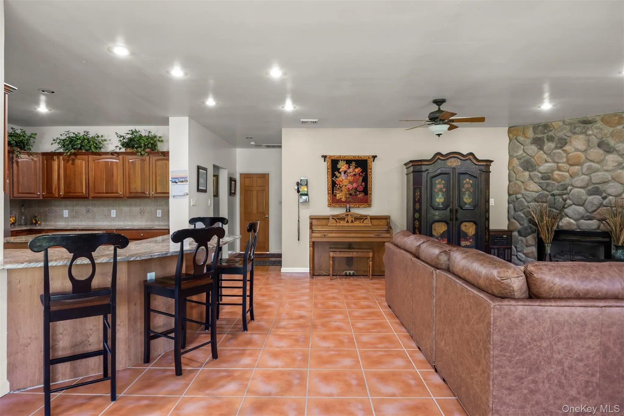 41 Flint Road, Union Vale, NY, 4 Bedrooms Bedrooms, 7 Rooms Rooms,2 BathroomsBathrooms,Residential,For Rent,Flint,0,1010687 41 Flint Road, Union Vale, NY, 4 Bedrooms Bedrooms, 7 Rooms Rooms,2 BathroomsBathrooms,Residential,For Rent,Flint,0,1010687