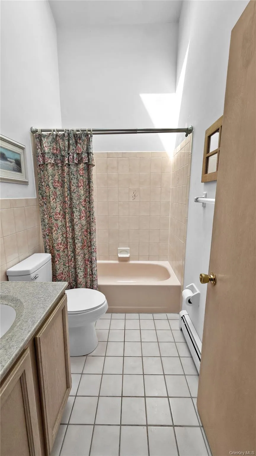 22 Donna Drive, Riverhead, NY, 3 Bedrooms Bedrooms, 6 Rooms Rooms,2 BathroomsBathrooms,Residential,For Rent,Donna,0,1010688 22 Donna Drive, Riverhead, NY, 3 Bedrooms Bedrooms, 6 Rooms Rooms,2 BathroomsBathrooms,Residential,For Rent,Donna,0,1010688