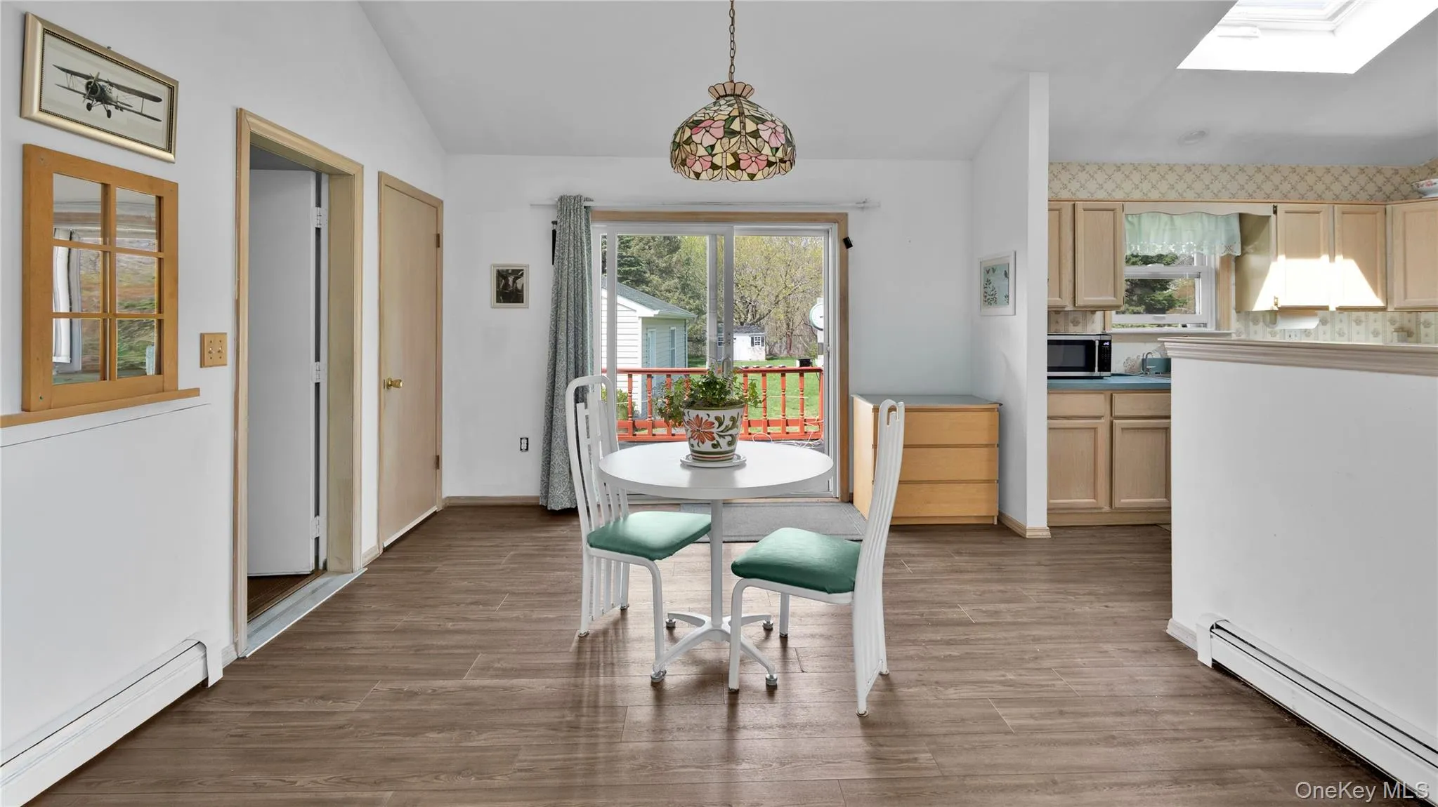 22 Donna Drive, Riverhead, NY, 3 Bedrooms Bedrooms, 6 Rooms Rooms,2 BathroomsBathrooms,Residential,For Rent,Donna,0,1010688 22 Donna Drive, Riverhead, NY, 3 Bedrooms Bedrooms, 6 Rooms Rooms,2 BathroomsBathrooms,Residential,For Rent,Donna,0,1010688