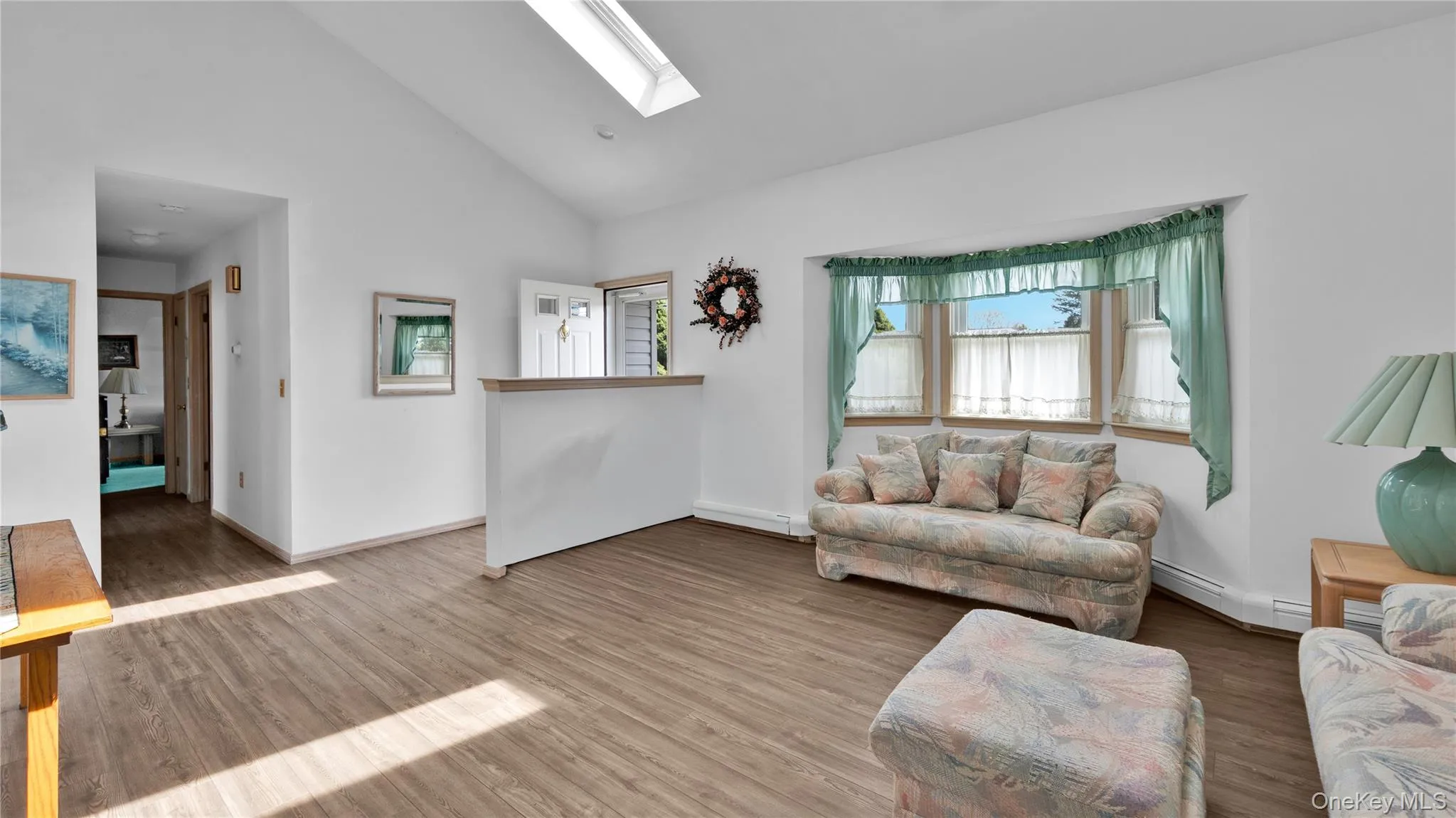 22 Donna Drive, Riverhead, NY, 3 Bedrooms Bedrooms, 6 Rooms Rooms,2 BathroomsBathrooms,Residential,For Rent,Donna,0,1010688 22 Donna Drive, Riverhead, NY, 3 Bedrooms Bedrooms, 6 Rooms Rooms,2 BathroomsBathrooms,Residential,For Rent,Donna,0,1010688