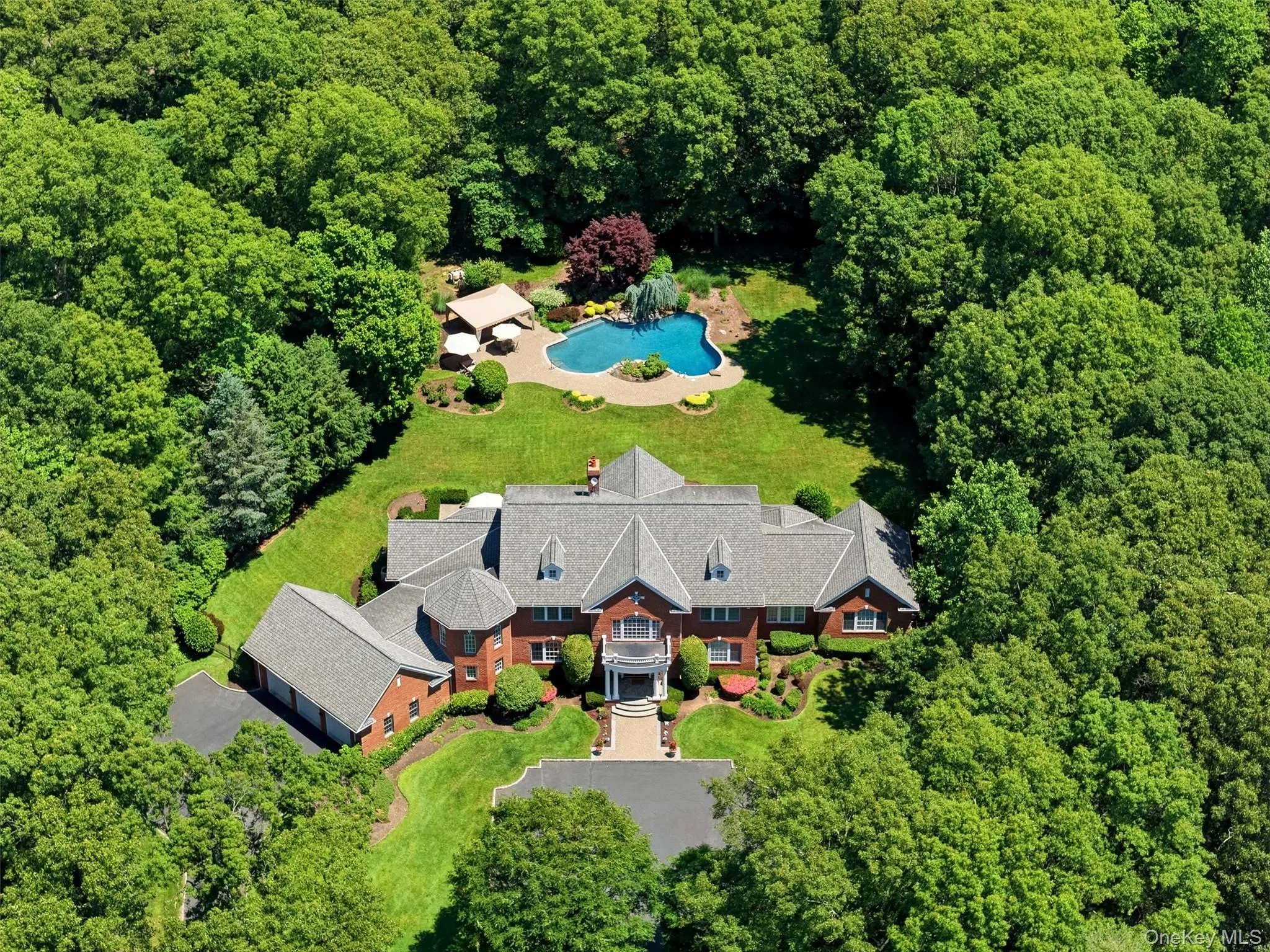 7 Fairway Court, Oyster Bay, NY, 6 Bedrooms Bedrooms, 10 Rooms Rooms,6 BathroomsBathrooms,Residential,For Rent,Fairway,0,KEY1010689 7 Fairway Court, Oyster Bay, NY, 6 Bedrooms Bedrooms, 10 Rooms Rooms,6 BathroomsBathrooms,Residential,For Rent,Fairway,0,KEY1010689