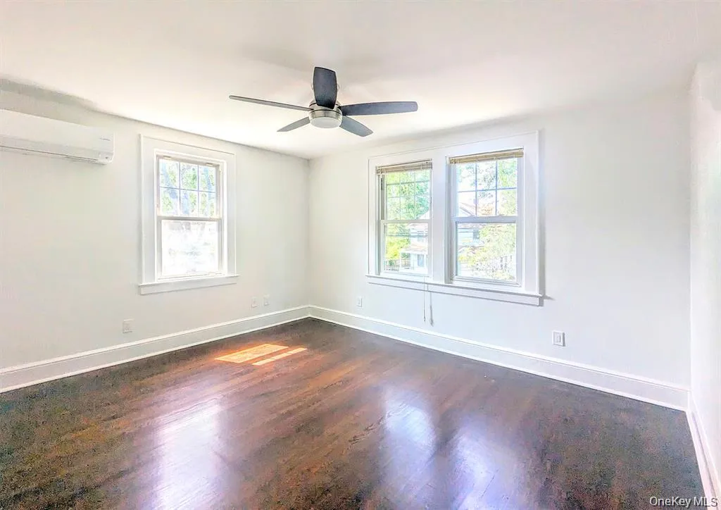 344 Roslyn ave, North Hempstead, NY, 3 Bedrooms Bedrooms, 6 Rooms Rooms,1 BathroomBathrooms,Residential Lease,For Rent,Roslyn ave,0,1010693 344 Roslyn ave, North Hempstead, NY, 3 Bedrooms Bedrooms, 6 Rooms Rooms,1 BathroomBathrooms,Residential Lease,For Rent,Roslyn ave,0,1010693