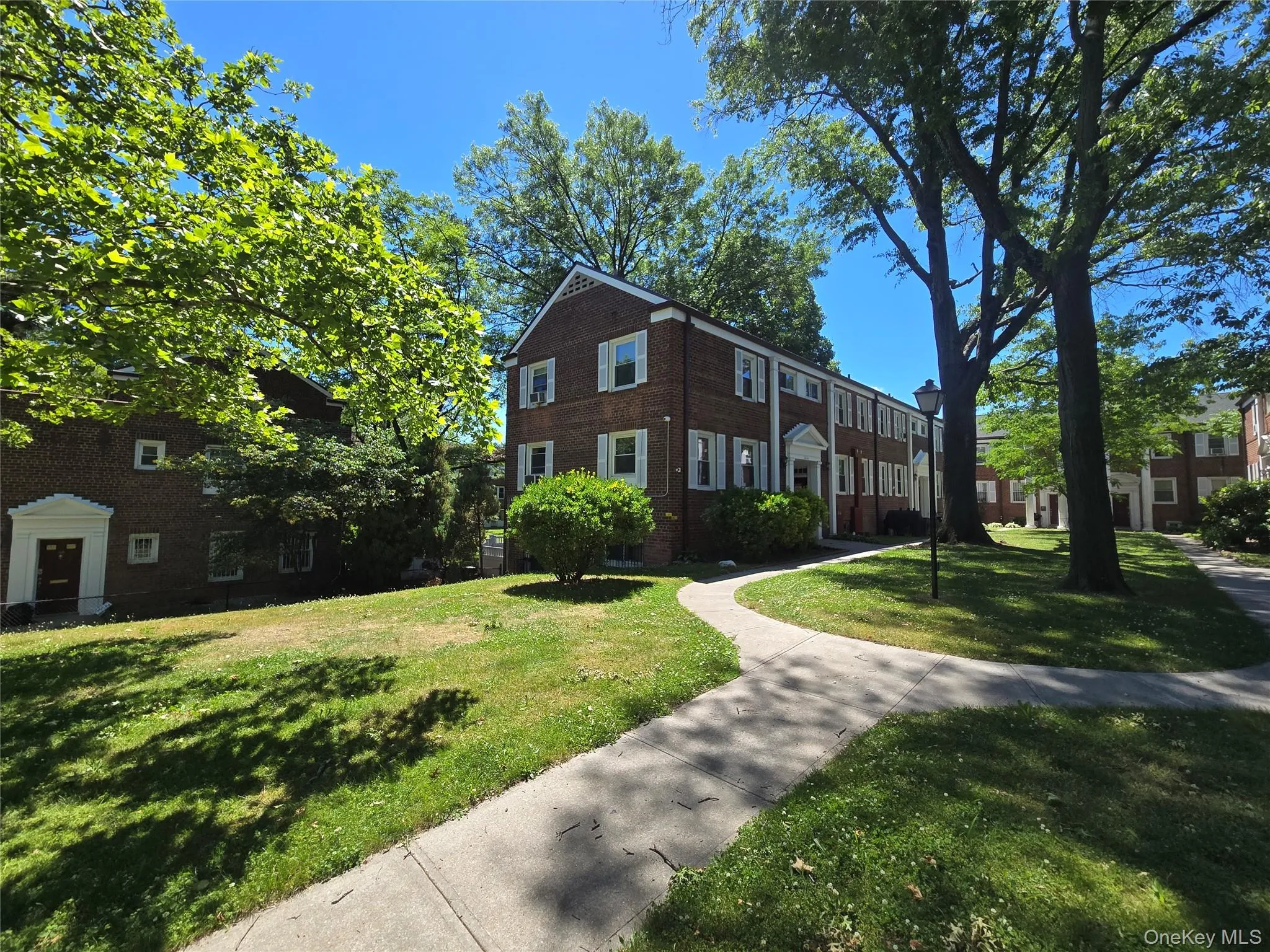 147-46 Village Road, New York, NY, 2 Bedrooms Bedrooms, 5 Rooms Rooms,1 BathroomBathrooms,Residential,For Rent,Village,0,1010701 147-46 Village Road, New York, NY, 2 Bedrooms Bedrooms, 5 Rooms Rooms,1 BathroomBathrooms,Residential,For Rent,Village,0,1010701