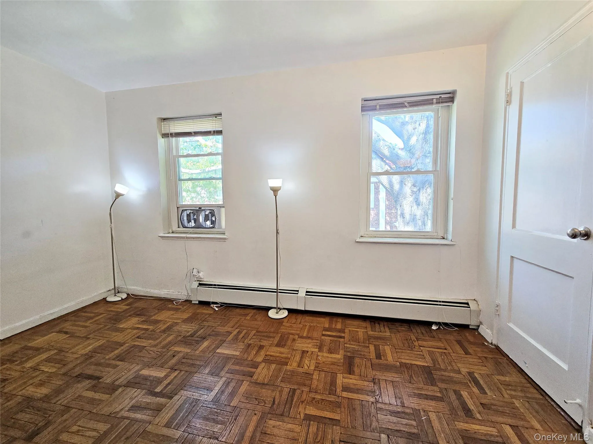 147-46 Village Road, New York, NY, 2 Bedrooms Bedrooms, 5 Rooms Rooms,1 BathroomBathrooms,Residential,For Rent,Village,0,1010701 147-46 Village Road, New York, NY, 2 Bedrooms Bedrooms, 5 Rooms Rooms,1 BathroomBathrooms,Residential,For Rent,Village,0,1010701