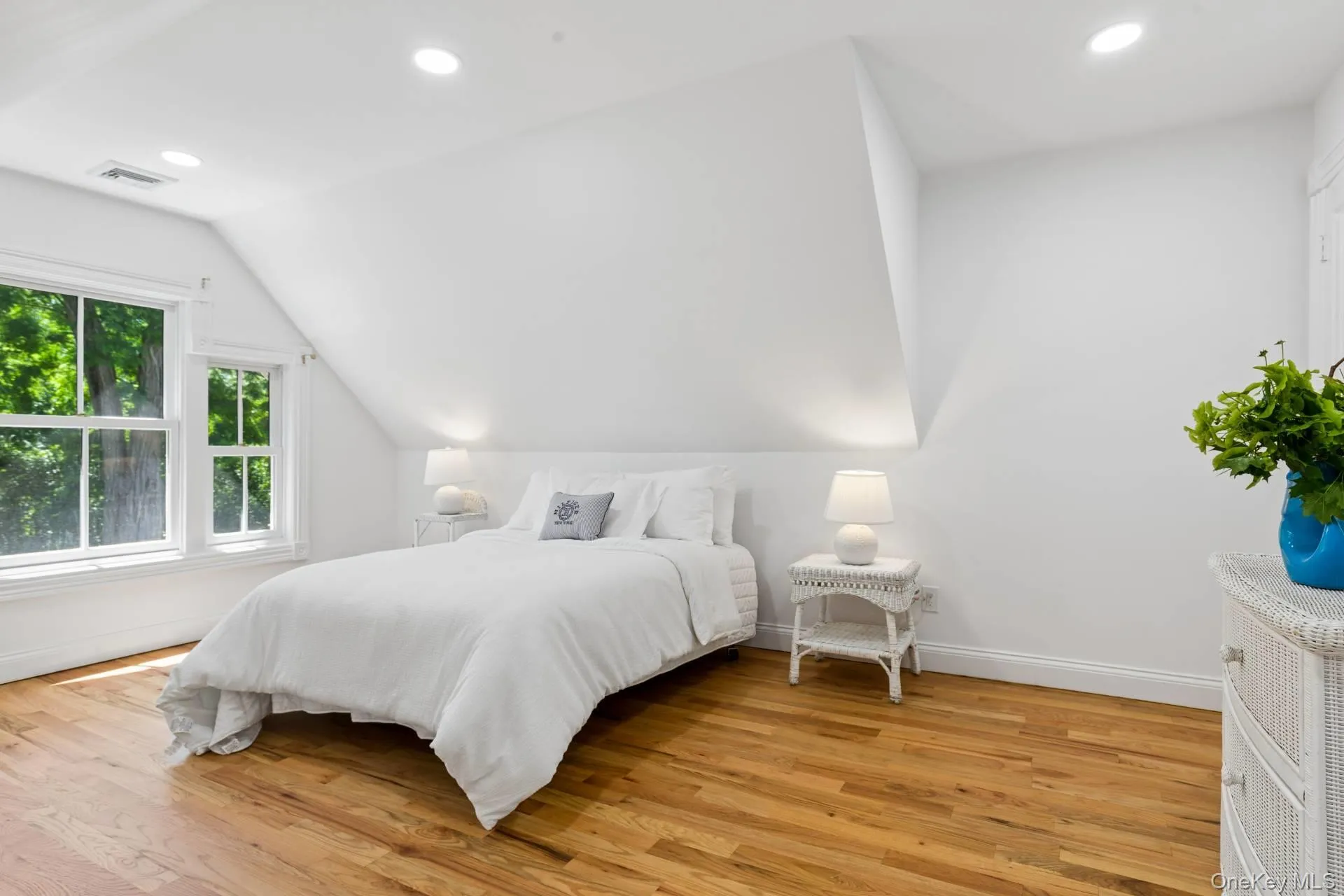 23 Osprey Road, Shelter Island, NY, 4 Bedrooms Bedrooms, 10 Rooms Rooms,3 BathroomsBathrooms,Residential Lease,For Rent,Osprey,0,1010703 23 Osprey Road, Shelter Island, NY, 4 Bedrooms Bedrooms, 10 Rooms Rooms,3 BathroomsBathrooms,Residential Lease,For Rent,Osprey,0,1010703