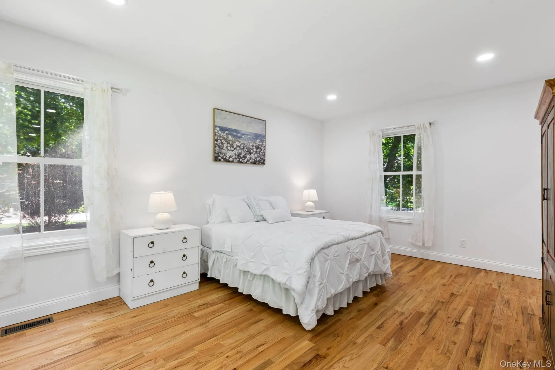 23 Osprey Road, Shelter Island, NY, 4 Bedrooms Bedrooms, 10 Rooms Rooms,3 BathroomsBathrooms,Residential Lease,For Rent,Osprey,0,1010703 23 Osprey Road, Shelter Island, NY, 4 Bedrooms Bedrooms, 10 Rooms Rooms,3 BathroomsBathrooms,Residential Lease,For Rent,Osprey,0,1010703