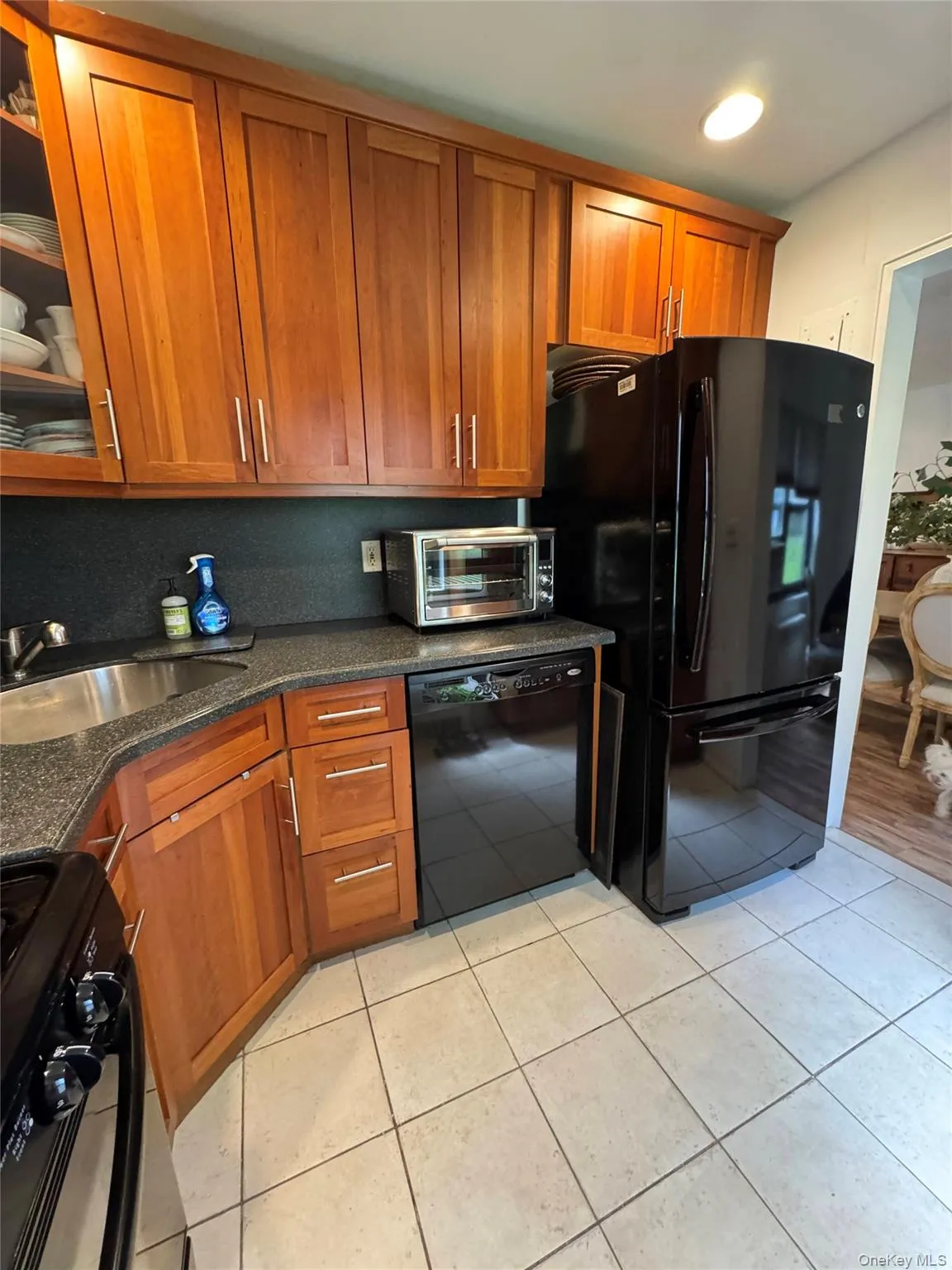 313 Main Street, North Hempstead, NY, 1 Bedroom Bedrooms, 5 Rooms Rooms,1 BathroomBathrooms,Residential,For Rent,Main Street,0,1010704 313 Main Street, North Hempstead, NY, 1 Bedroom Bedrooms, 5 Rooms Rooms,1 BathroomBathrooms,Residential,For Rent,Main Street,0,1010704