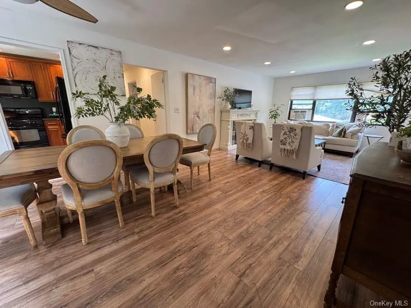 313 Main Street, North Hempstead, NY, 1 Bedroom Bedrooms, 5 Rooms Rooms,1 BathroomBathrooms,Residential,For Rent,Main Street,0,1010704 313 Main Street, North Hempstead, NY, 1 Bedroom Bedrooms, 5 Rooms Rooms,1 BathroomBathrooms,Residential,For Rent,Main Street,0,1010704