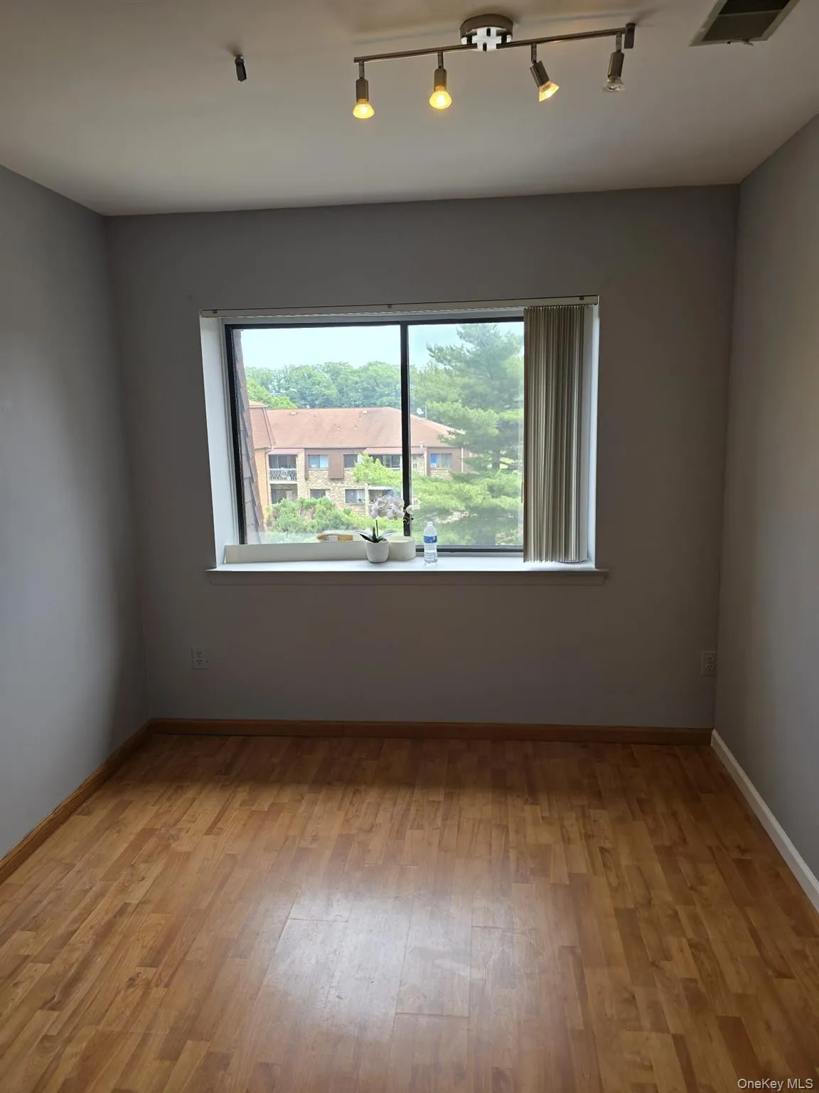 709 Kennedy Drive, Ramapo, NY, 2 Bedrooms Bedrooms, 4 Rooms Rooms,1 BathroomBathrooms,Residential Lease,For Rent,Kennedy,0,1010708 709 Kennedy Drive, Ramapo, NY, 2 Bedrooms Bedrooms, 4 Rooms Rooms,1 BathroomBathrooms,Residential Lease,For Rent,Kennedy,0,1010708