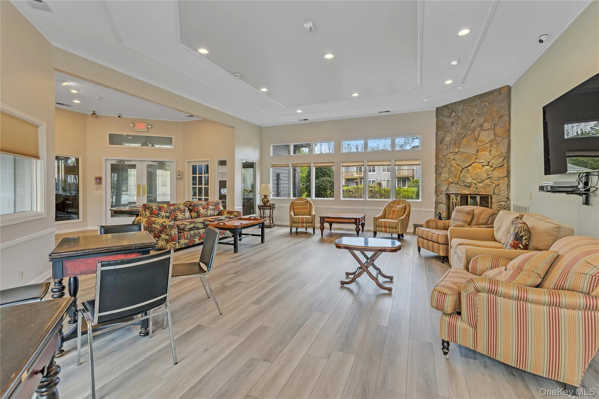 38 Lakebridge Drive, Smithtown, NY, 3 Bedrooms Bedrooms, 6 Rooms Rooms,2 BathroomsBathrooms,Residential,For Rent,Lakebridge,0,1010712 38 Lakebridge Drive, Smithtown, NY, 3 Bedrooms Bedrooms, 6 Rooms Rooms,2 BathroomsBathrooms,Residential,For Rent,Lakebridge,0,1010712
