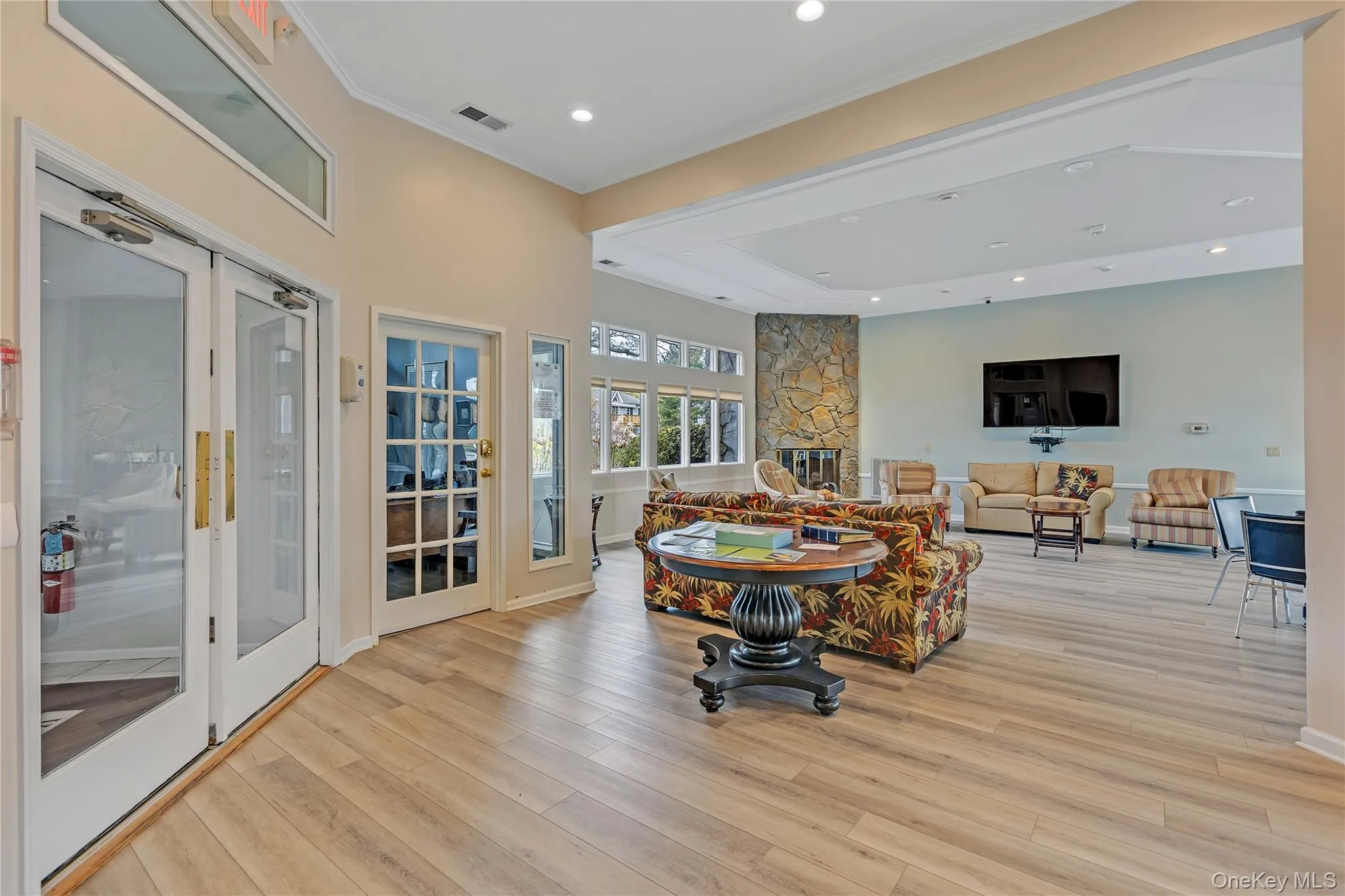 38 Lakebridge Drive, Smithtown, NY, 3 Bedrooms Bedrooms, 6 Rooms Rooms,2 BathroomsBathrooms,Residential,For Rent,Lakebridge,0,1010712 38 Lakebridge Drive, Smithtown, NY, 3 Bedrooms Bedrooms, 6 Rooms Rooms,2 BathroomsBathrooms,Residential,For Rent,Lakebridge,0,1010712