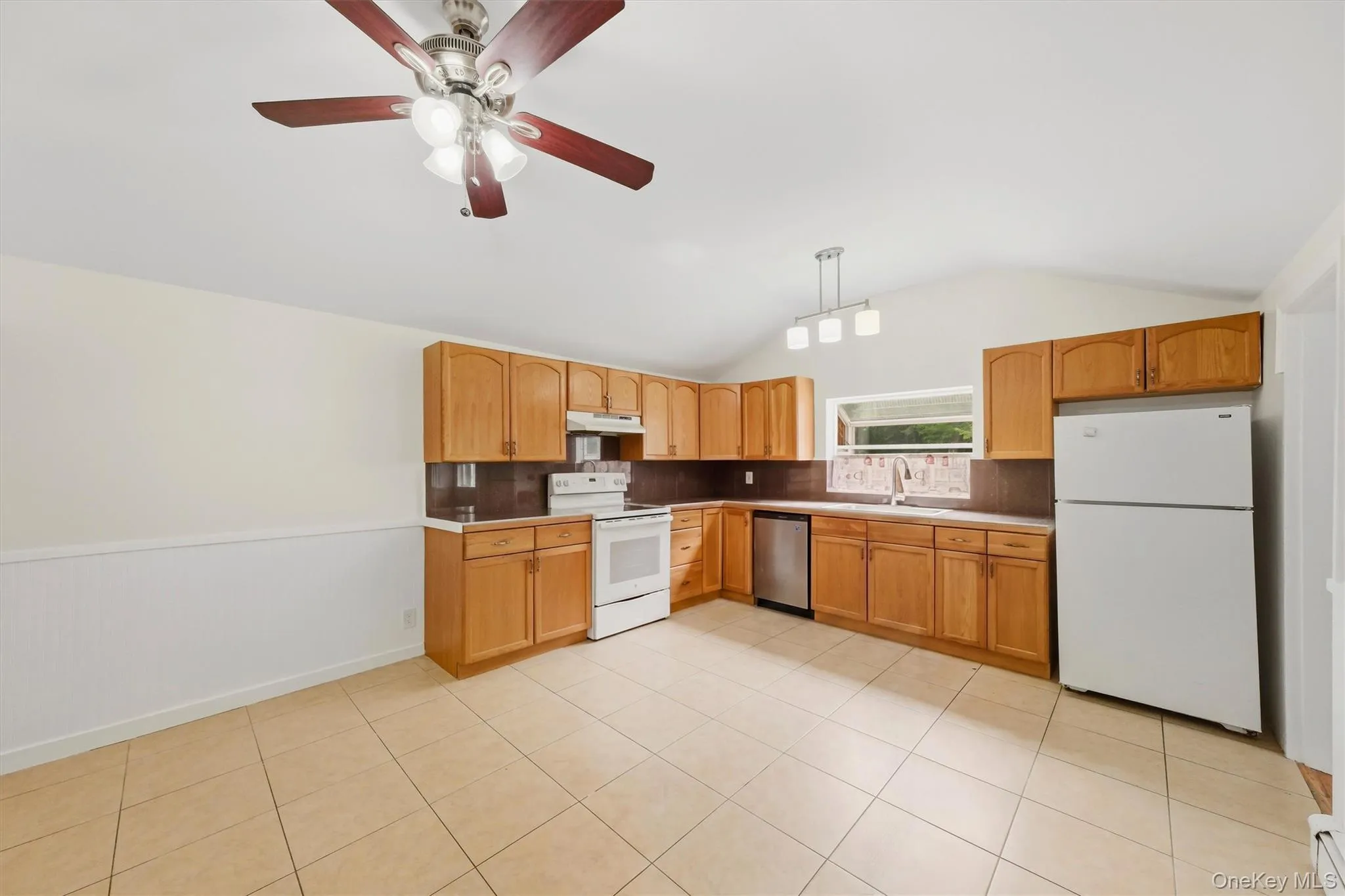 159 Ressique Street, Kent, NY, 2 Bedrooms Bedrooms, 5 Rooms Rooms,1 BathroomBathrooms,Residential Lease,For Rent,Ressique,0,1010714 159 Ressique Street, Kent, NY, 2 Bedrooms Bedrooms, 5 Rooms Rooms,1 BathroomBathrooms,Residential Lease,For Rent,Ressique,0,1010714
