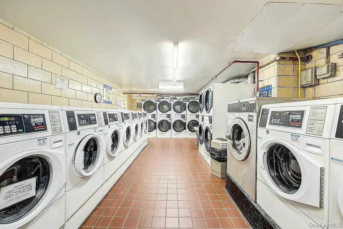 102-10 66th Road, New York, NY, 2 Bedrooms Bedrooms, 5 Rooms Rooms,2 BathroomsBathrooms,Residential,For Rent,66th,0,1010718 102-10 66th Road, New York, NY, 2 Bedrooms Bedrooms, 5 Rooms Rooms,2 BathroomsBathrooms,Residential,For Rent,66th,0,1010718