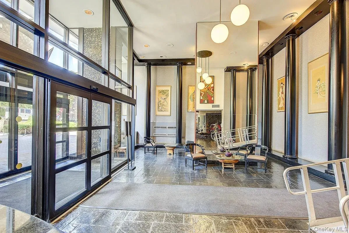 102-10 66th Road, New York, NY, 2 Bedrooms Bedrooms, 5 Rooms Rooms,2 BathroomsBathrooms,Residential,For Rent,66th,0,1010718 102-10 66th Road, New York, NY, 2 Bedrooms Bedrooms, 5 Rooms Rooms,2 BathroomsBathrooms,Residential,For Rent,66th,0,1010718