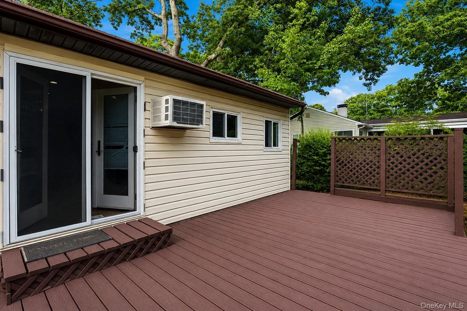 110 Queen Street, Islip, NY, 4 Bedrooms Bedrooms, 7 Rooms Rooms,2 BathroomsBathrooms,Residential,For Rent,Queen,0,1010728 110 Queen Street, Islip, NY, 4 Bedrooms Bedrooms, 7 Rooms Rooms,2 BathroomsBathrooms,Residential,For Rent,Queen,0,1010728