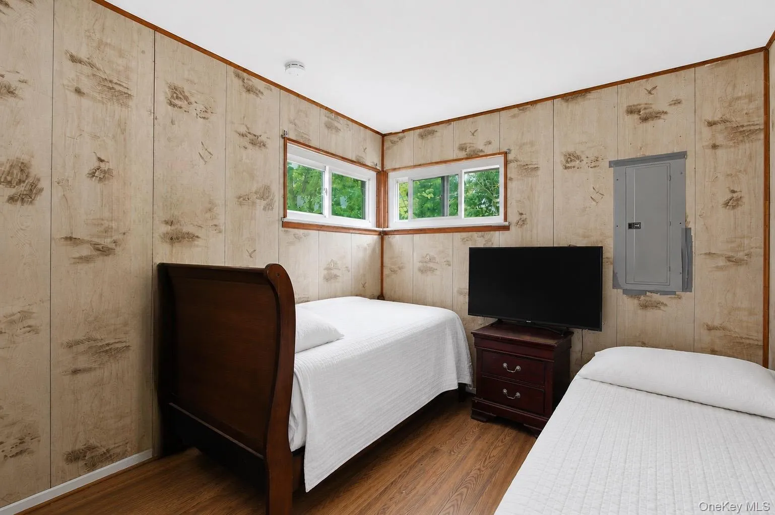 110 Queen Street, Islip, NY, 4 Bedrooms Bedrooms, 7 Rooms Rooms,2 BathroomsBathrooms,Residential,For Rent,Queen,0,1010728 110 Queen Street, Islip, NY, 4 Bedrooms Bedrooms, 7 Rooms Rooms,2 BathroomsBathrooms,Residential,For Rent,Queen,0,1010728