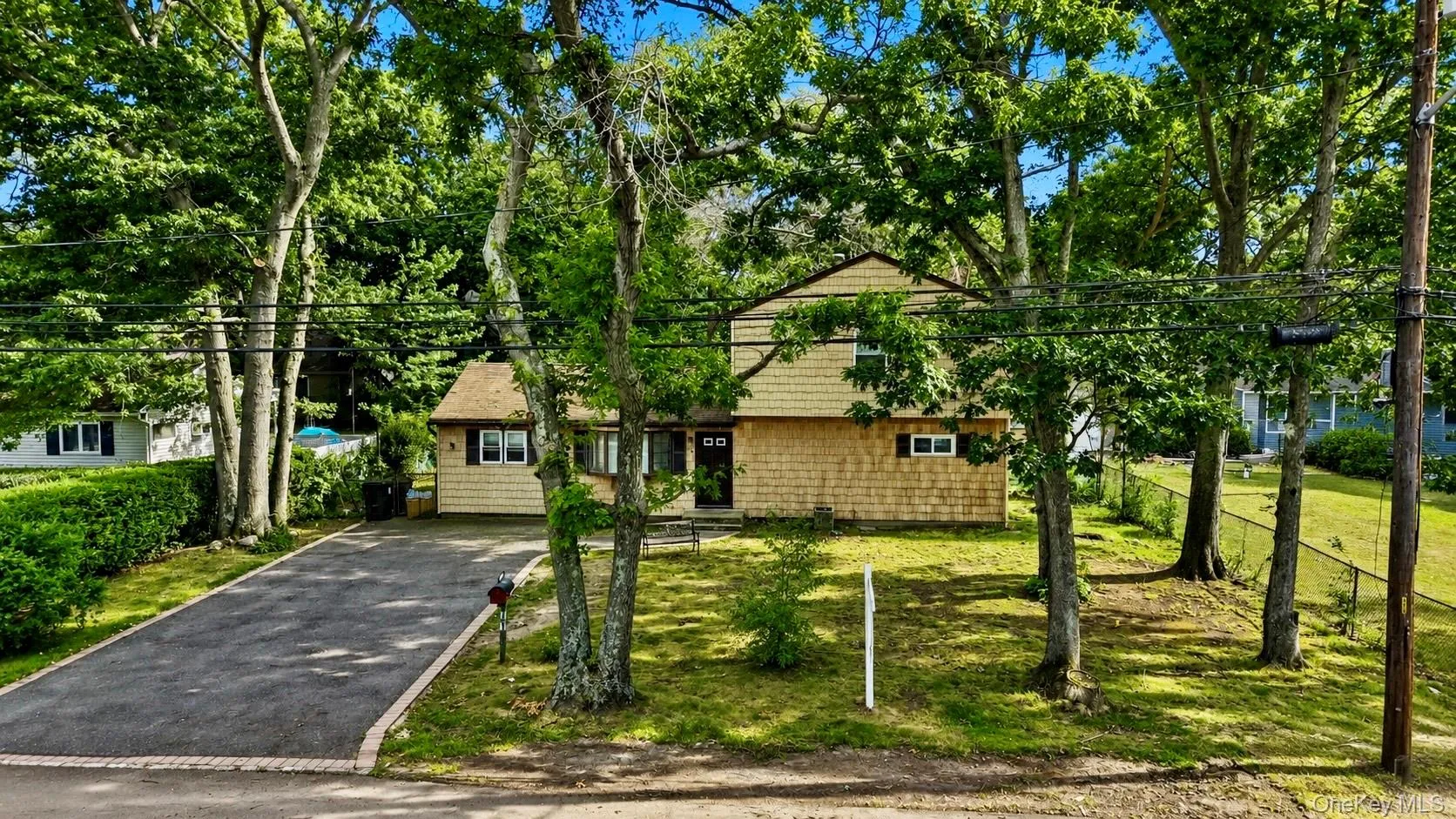 110 Queen Street, Islip, NY, 4 Bedrooms Bedrooms, 7 Rooms Rooms,2 BathroomsBathrooms,Residential,For Rent,Queen,0,1010728 110 Queen Street, Islip, NY, 4 Bedrooms Bedrooms, 7 Rooms Rooms,2 BathroomsBathrooms,Residential,For Rent,Queen,0,1010728