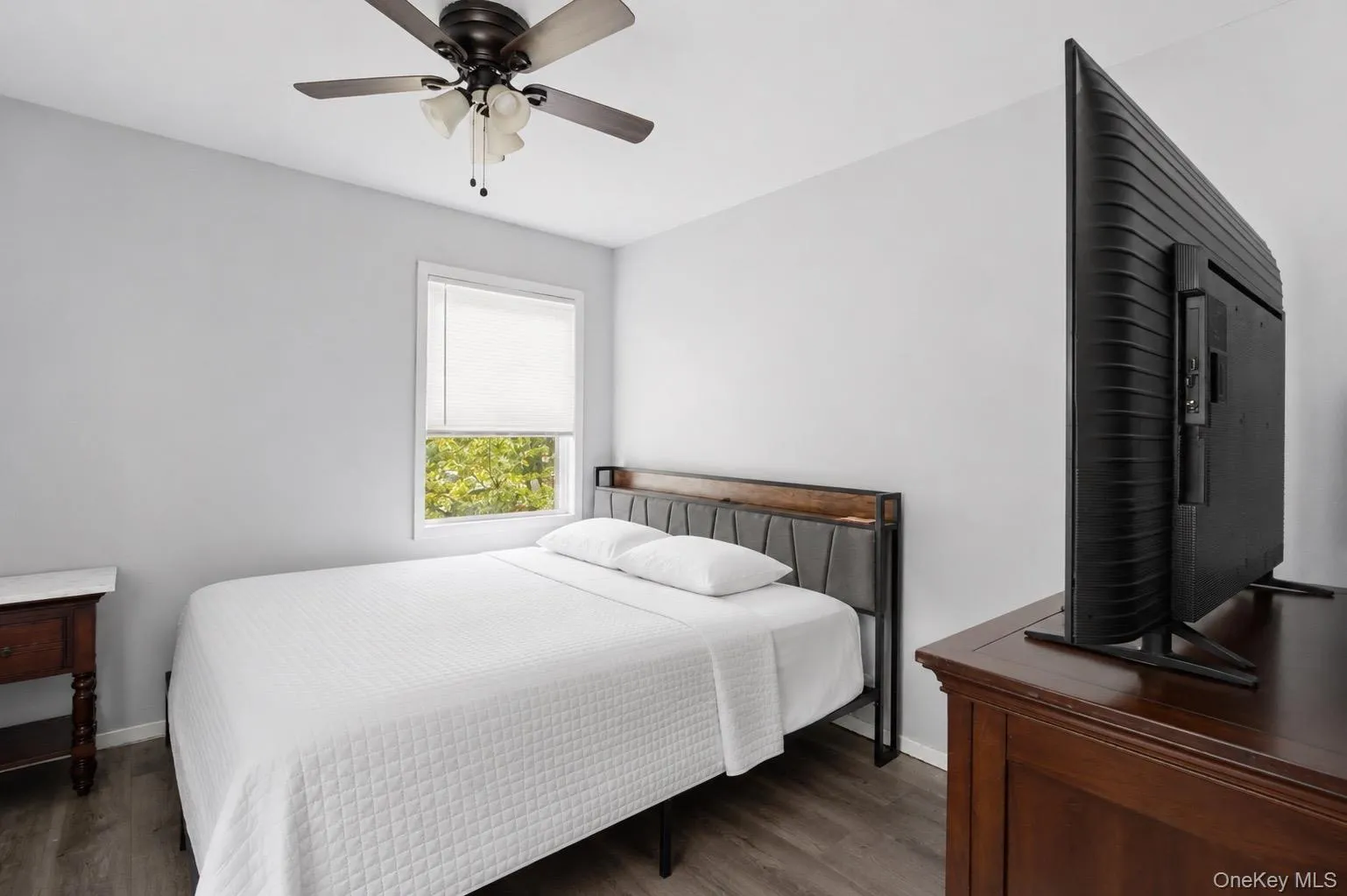 110 Queen Street, Islip, NY, 4 Bedrooms Bedrooms, 7 Rooms Rooms,2 BathroomsBathrooms,Residential,For Rent,Queen,0,1010728 110 Queen Street, Islip, NY, 4 Bedrooms Bedrooms, 7 Rooms Rooms,2 BathroomsBathrooms,Residential,For Rent,Queen,0,1010728