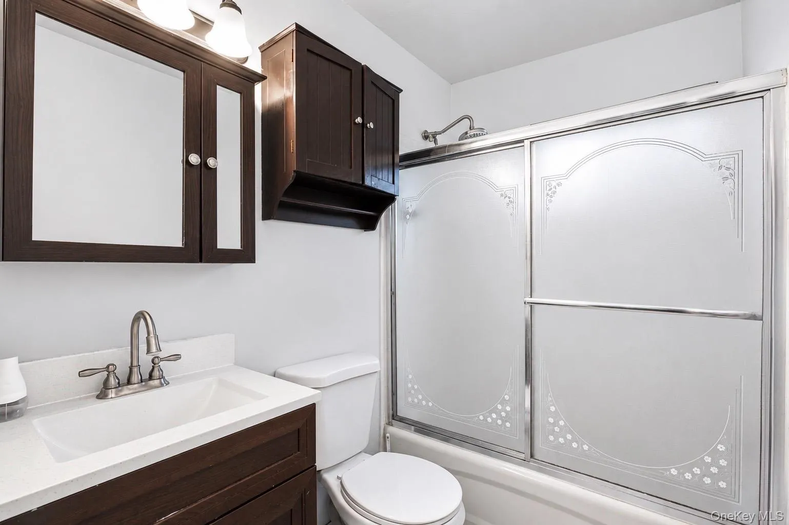 110 Queen Street, Islip, NY, 4 Bedrooms Bedrooms, 7 Rooms Rooms,2 BathroomsBathrooms,Residential,For Rent,Queen,0,1010728 110 Queen Street, Islip, NY, 4 Bedrooms Bedrooms, 7 Rooms Rooms,2 BathroomsBathrooms,Residential,For Rent,Queen,0,1010728
