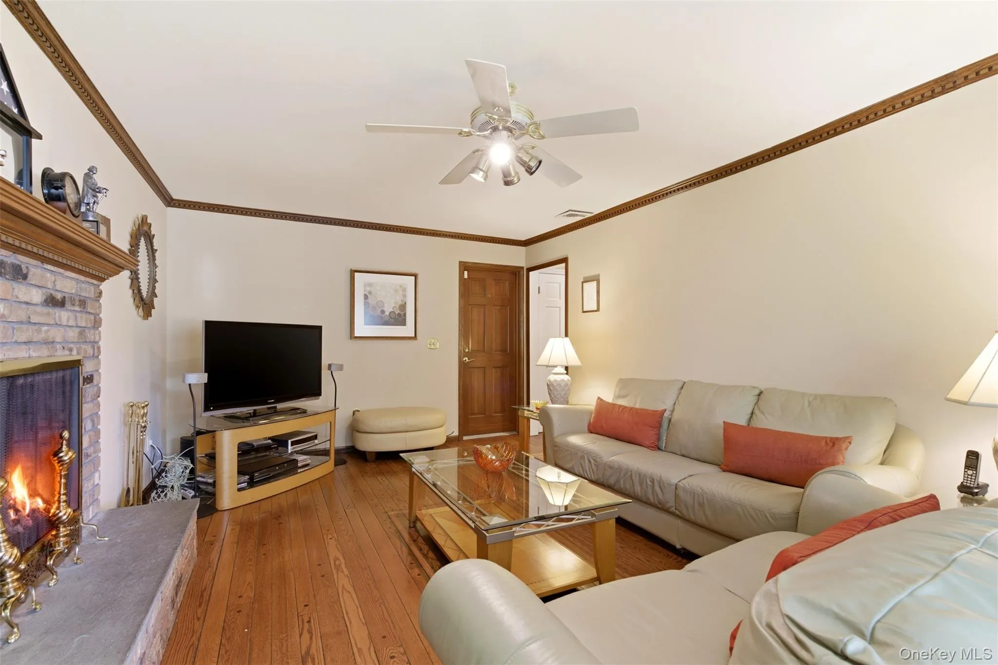 7 Lawrence Court, Oyster Bay, NY, 4 Bedrooms Bedrooms, 8 Rooms Rooms,2 BathroomsBathrooms,Residential,For Rent,Lawrence,0,1010731 7 Lawrence Court, Oyster Bay, NY, 4 Bedrooms Bedrooms, 8 Rooms Rooms,2 BathroomsBathrooms,Residential,For Rent,Lawrence,0,1010731
