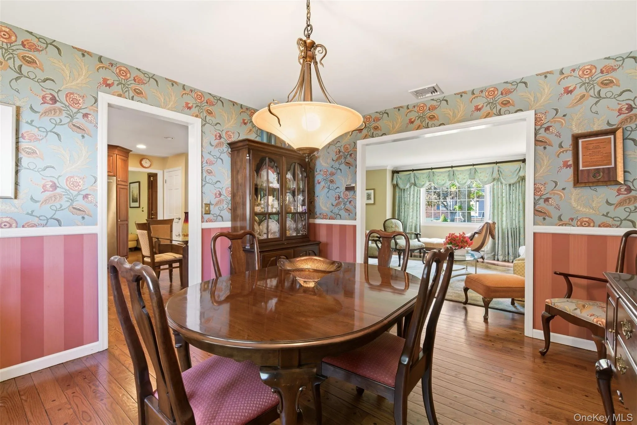 7 Lawrence Court, Oyster Bay, NY, 4 Bedrooms Bedrooms, 8 Rooms Rooms,2 BathroomsBathrooms,Residential,For Rent,Lawrence,0,1010731 7 Lawrence Court, Oyster Bay, NY, 4 Bedrooms Bedrooms, 8 Rooms Rooms,2 BathroomsBathrooms,Residential,For Rent,Lawrence,0,1010731