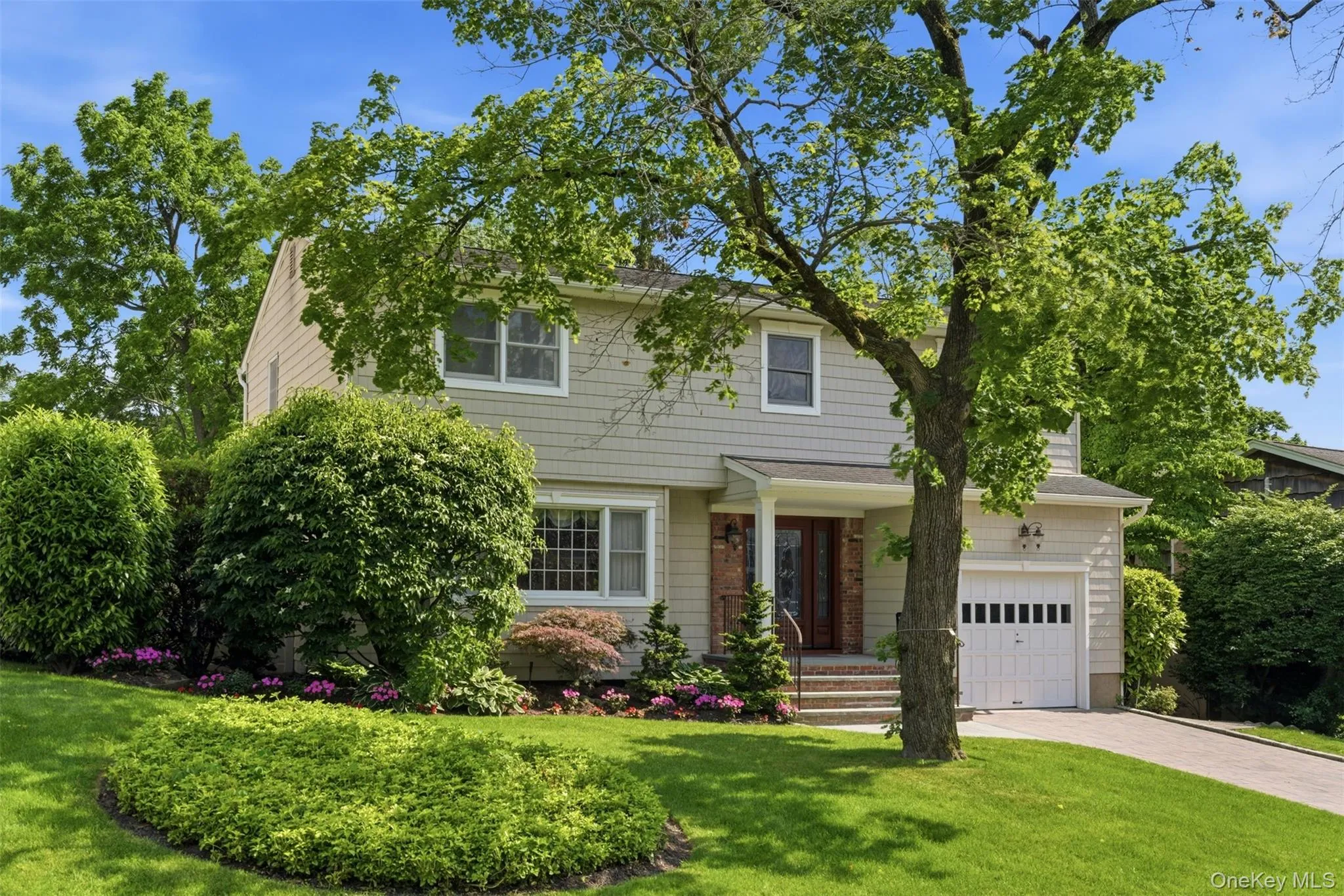 7 Lawrence Court, Oyster Bay, NY, 4 Bedrooms Bedrooms, 8 Rooms Rooms,2 BathroomsBathrooms,Residential,For Rent,Lawrence,0,1010731 7 Lawrence Court, Oyster Bay, NY, 4 Bedrooms Bedrooms, 8 Rooms Rooms,2 BathroomsBathrooms,Residential,For Rent,Lawrence,0,1010731