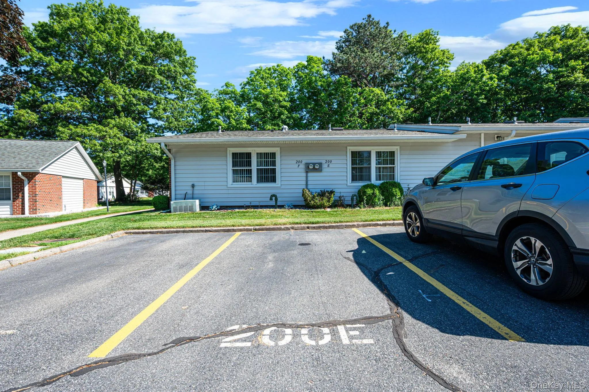 200 New Castle Court, Brookhaven, NY, 1 Bedroom Bedrooms, 3 Rooms Rooms,1 BathroomBathrooms,Residential,For Rent,New Castle,0,1010736 200 New Castle Court, Brookhaven, NY, 1 Bedroom Bedrooms, 3 Rooms Rooms,1 BathroomBathrooms,Residential,For Rent,New Castle,0,1010736