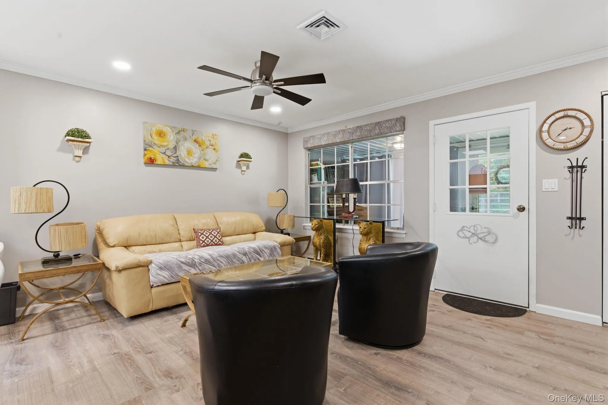 200 New Castle Court, Brookhaven, NY, 1 Bedroom Bedrooms, 3 Rooms Rooms,1 BathroomBathrooms,Residential,For Rent,New Castle,0,1010736 200 New Castle Court, Brookhaven, NY, 1 Bedroom Bedrooms, 3 Rooms Rooms,1 BathroomBathrooms,Residential,For Rent,New Castle,0,1010736