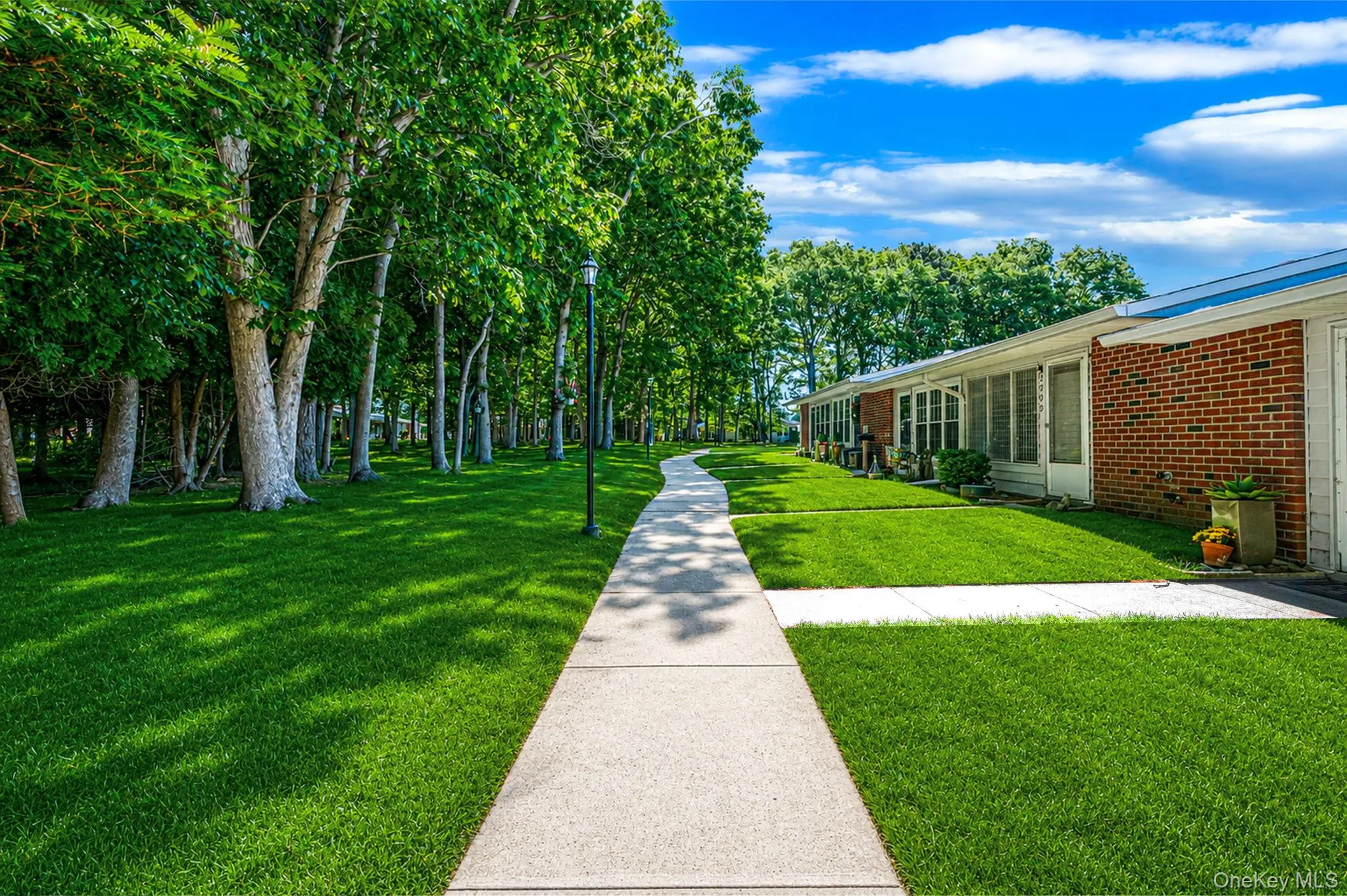 200 New Castle Court, Brookhaven, NY, 1 Bedroom Bedrooms, 3 Rooms Rooms,1 BathroomBathrooms,Residential,For Rent,New Castle,0,1010736 200 New Castle Court, Brookhaven, NY, 1 Bedroom Bedrooms, 3 Rooms Rooms,1 BathroomBathrooms,Residential,For Rent,New Castle,0,1010736