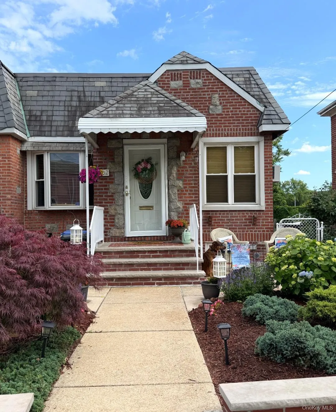 85-02 Dumont Avenue, New York, NY, 3 Bedrooms Bedrooms, 8 Rooms Rooms,2 BathroomsBathrooms,Residential,For Rent,Dumont,0,1010744 85-02 Dumont Avenue, New York, NY, 3 Bedrooms Bedrooms, 8 Rooms Rooms,2 BathroomsBathrooms,Residential,For Rent,Dumont,0,1010744