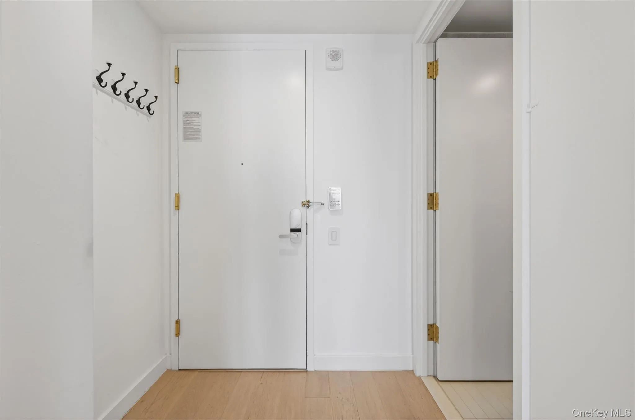 3 Court Square, New York, NY, 1 Bedroom Bedrooms, 2 Rooms Rooms,1 BathroomBathrooms,Residential,For Rent,Court,0,1010747 3 Court Square, New York, NY, 1 Bedroom Bedrooms, 2 Rooms Rooms,1 BathroomBathrooms,Residential,For Rent,Court,0,1010747