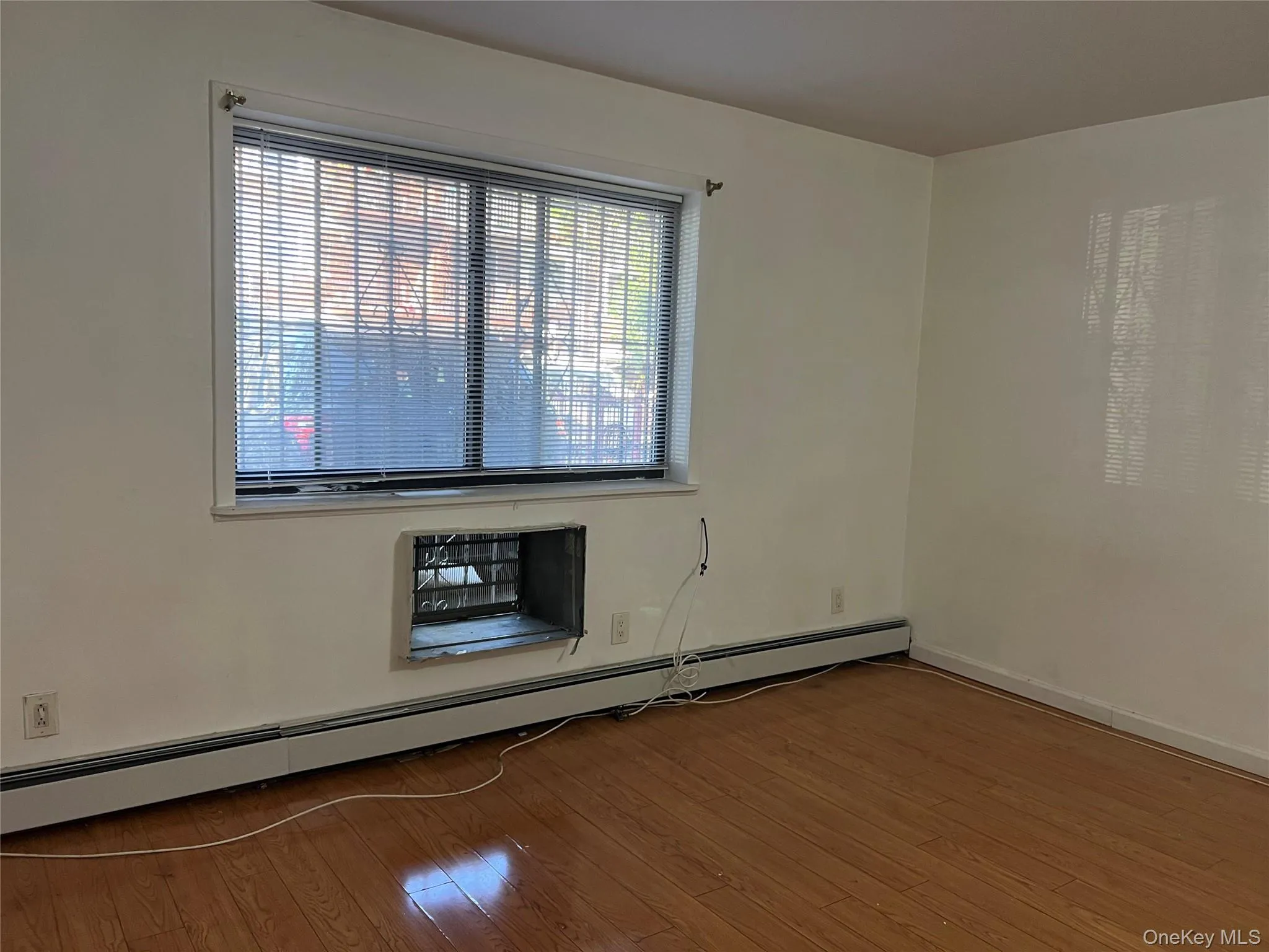 40-50 Case Street, New York, NY, 2 Bedrooms Bedrooms, 6 Rooms Rooms,2 BathroomsBathrooms,Residential Lease,For Rent,Case,0,1010750 40-50 Case Street, New York, NY, 2 Bedrooms Bedrooms, 6 Rooms Rooms,2 BathroomsBathrooms,Residential Lease,For Rent,Case,0,1010750