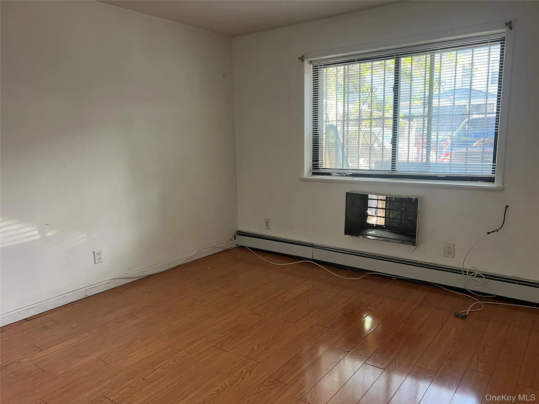 40-50 Case Street, New York, NY, 2 Bedrooms Bedrooms, 6 Rooms Rooms,2 BathroomsBathrooms,Residential Lease,For Rent,Case,0,1010750 40-50 Case Street, New York, NY, 2 Bedrooms Bedrooms, 6 Rooms Rooms,2 BathroomsBathrooms,Residential Lease,For Rent,Case,0,1010750