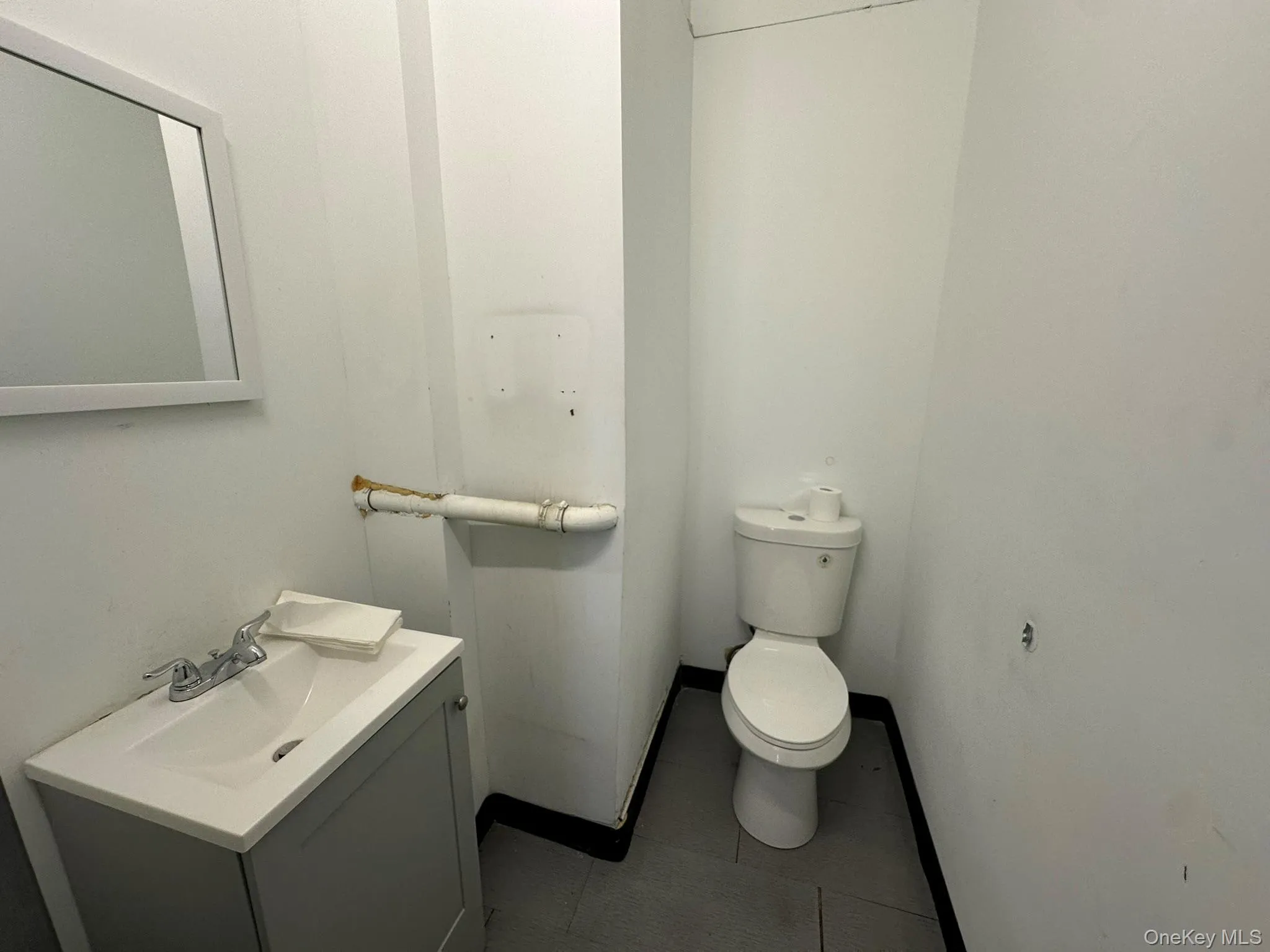 47-20 48th Avenue, New York, NY, ,Commercial Lease,For Rent,48th,0,1010754 47-20 48th Avenue, New York, NY, ,Commercial Lease,For Rent,48th,0,1010754
