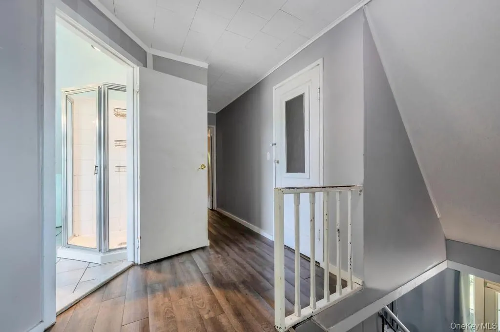 11 Wagon Lane, Hempstead, NY, 4 Bedrooms Bedrooms, 8 Rooms Rooms,2 BathroomsBathrooms,Residential,For Rent,Wagon,0,1010755 11 Wagon Lane, Hempstead, NY, 4 Bedrooms Bedrooms, 8 Rooms Rooms,2 BathroomsBathrooms,Residential,For Rent,Wagon,0,1010755