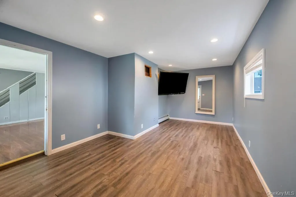 11 Wagon Lane, Hempstead, NY, 4 Bedrooms Bedrooms, 8 Rooms Rooms,2 BathroomsBathrooms,Residential,For Rent,Wagon,0,1010755 11 Wagon Lane, Hempstead, NY, 4 Bedrooms Bedrooms, 8 Rooms Rooms,2 BathroomsBathrooms,Residential,For Rent,Wagon,0,1010755