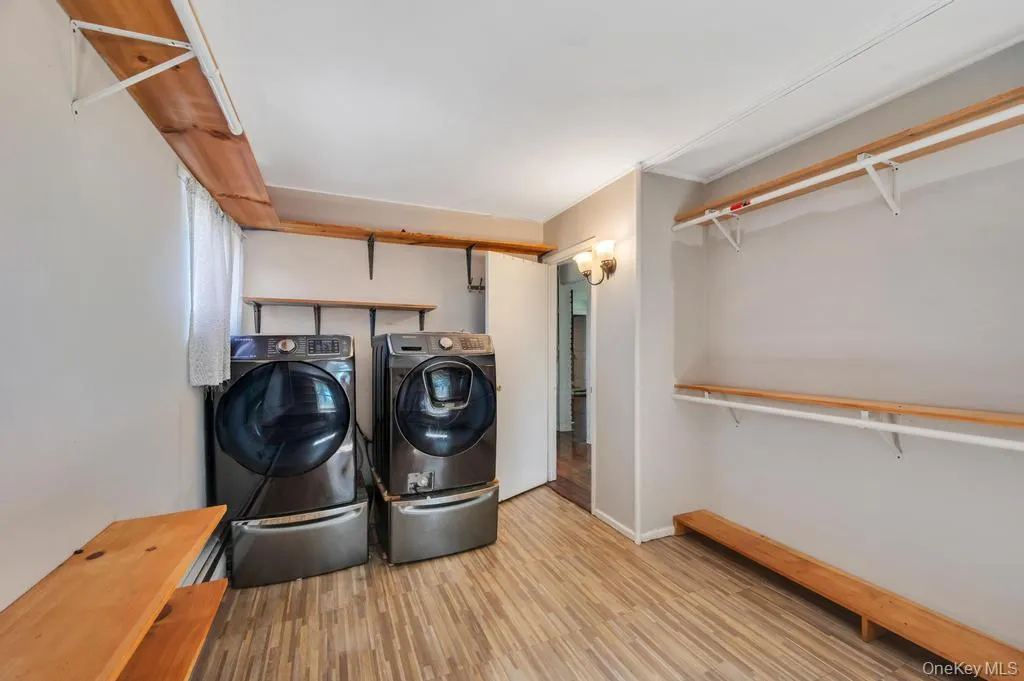 11 Wagon Lane, Hempstead, NY, 4 Bedrooms Bedrooms, 8 Rooms Rooms,2 BathroomsBathrooms,Residential,For Rent,Wagon,0,1010755 11 Wagon Lane, Hempstead, NY, 4 Bedrooms Bedrooms, 8 Rooms Rooms,2 BathroomsBathrooms,Residential,For Rent,Wagon,0,1010755