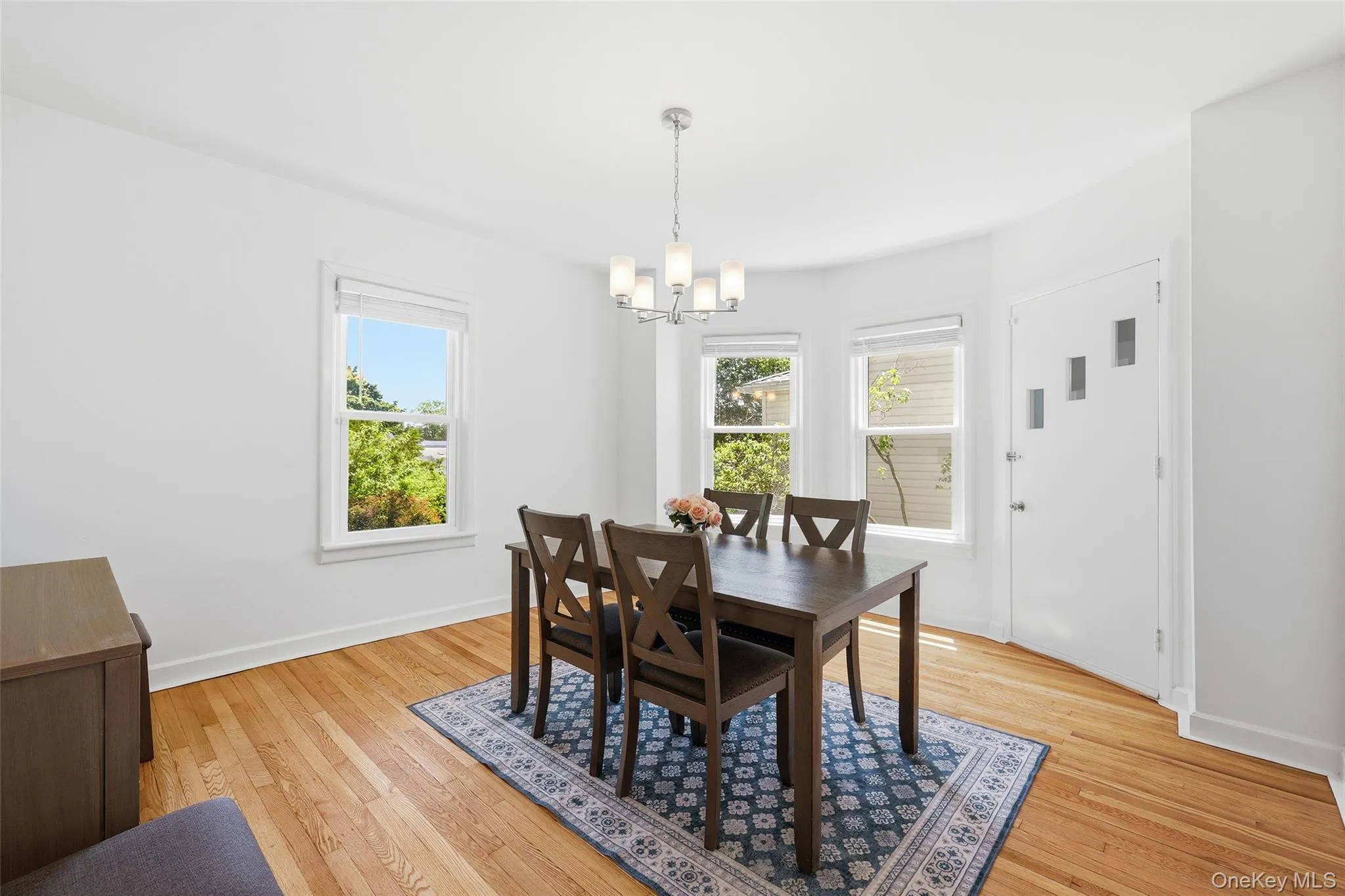1415 Park Avenue, Mamaroneck, NY, 4 Bedrooms Bedrooms, 8 Rooms Rooms,2 BathroomsBathrooms,Residential Lease,For Rent,Park,0,1010760 1415 Park Avenue, Mamaroneck, NY, 4 Bedrooms Bedrooms, 8 Rooms Rooms,2 BathroomsBathrooms,Residential Lease,For Rent,Park,0,1010760