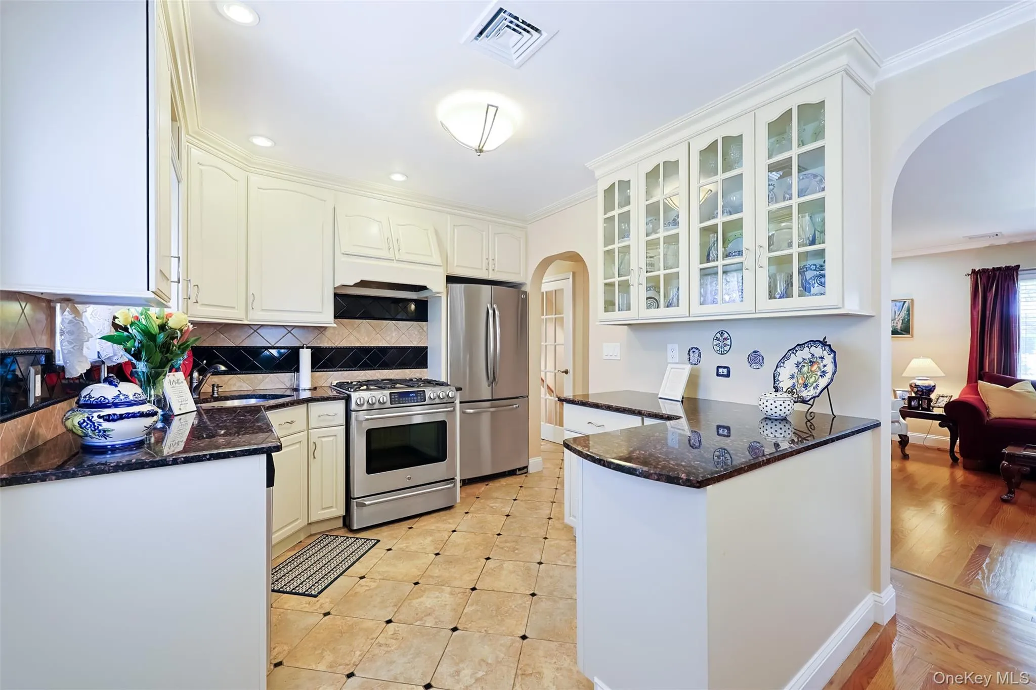 42 Beechwood Lane, North Hempstead, NY, 3 Bedrooms Bedrooms, 5 Rooms Rooms,2 BathroomsBathrooms,Residential,For Rent,Beechwood,0,1010762 42 Beechwood Lane, North Hempstead, NY, 3 Bedrooms Bedrooms, 5 Rooms Rooms,2 BathroomsBathrooms,Residential,For Rent,Beechwood,0,1010762