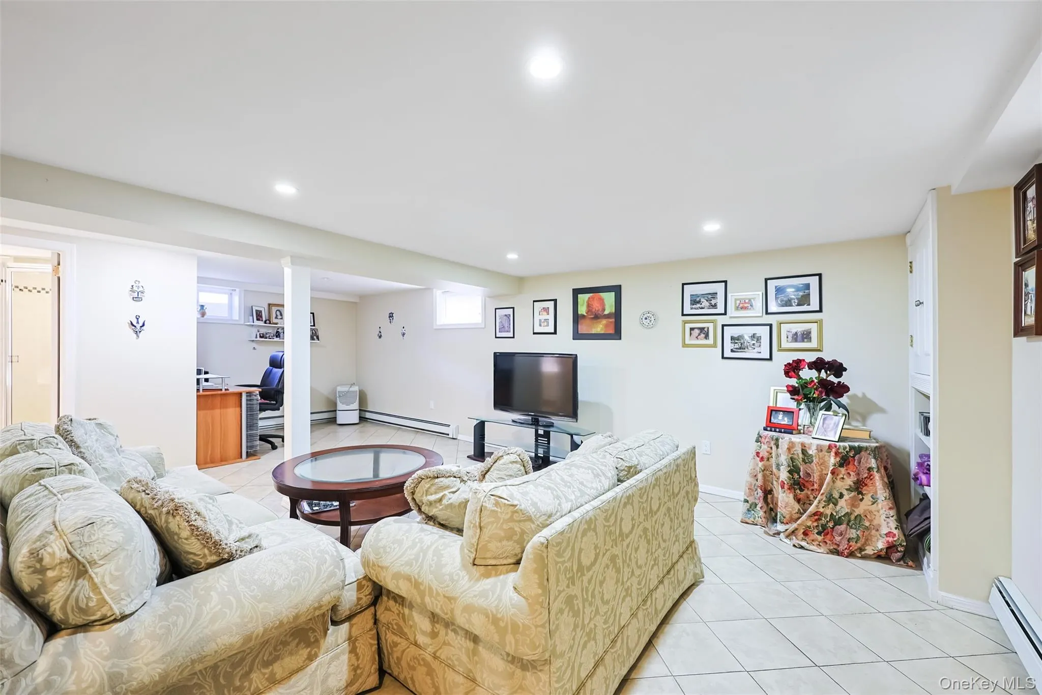 42 Beechwood Lane, North Hempstead, NY, 3 Bedrooms Bedrooms, 5 Rooms Rooms,2 BathroomsBathrooms,Residential,For Rent,Beechwood,0,1010762 42 Beechwood Lane, North Hempstead, NY, 3 Bedrooms Bedrooms, 5 Rooms Rooms,2 BathroomsBathrooms,Residential,For Rent,Beechwood,0,1010762
