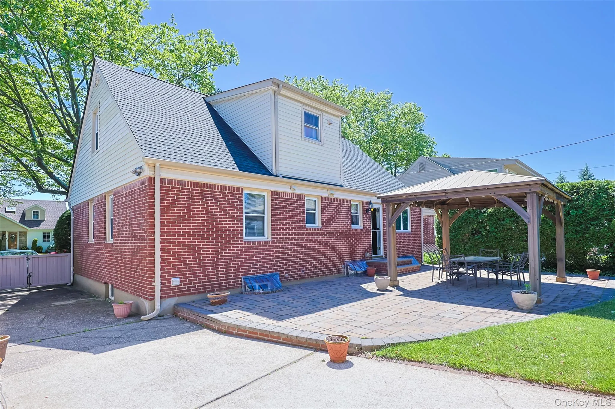 42 Beechwood Lane, North Hempstead, NY, 3 Bedrooms Bedrooms, 5 Rooms Rooms,2 BathroomsBathrooms,Residential,For Rent,Beechwood,0,1010762 42 Beechwood Lane, North Hempstead, NY, 3 Bedrooms Bedrooms, 5 Rooms Rooms,2 BathroomsBathrooms,Residential,For Rent,Beechwood,0,1010762