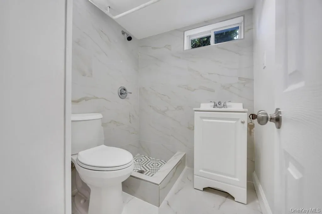 1828 Stein Drive, Islip, NY, 4 Bedrooms Bedrooms, ,1 BathroomBathrooms,Residential,For Rent,Stein,0,1010776 1828 Stein Drive, Islip, NY, 4 Bedrooms Bedrooms, ,1 BathroomBathrooms,Residential,For Rent,Stein,0,1010776