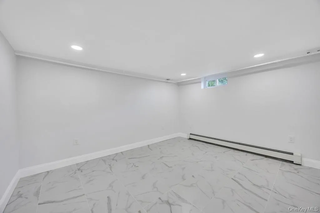 1828 Stein Drive, Islip, NY, 4 Bedrooms Bedrooms, ,1 BathroomBathrooms,Residential,For Rent,Stein,0,1010776 1828 Stein Drive, Islip, NY, 4 Bedrooms Bedrooms, ,1 BathroomBathrooms,Residential,For Rent,Stein,0,1010776