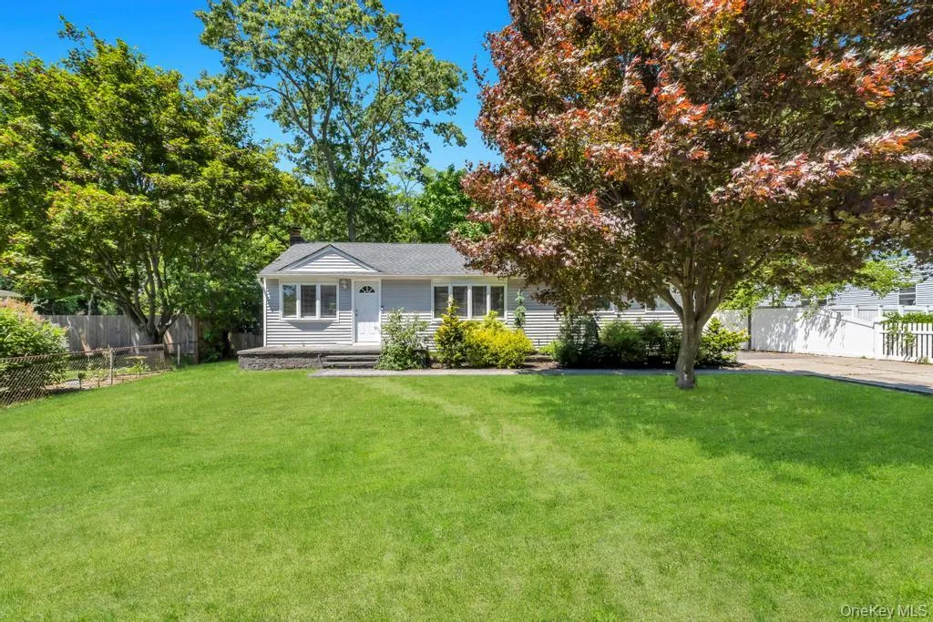 120 Smithtown Polk Boulevard, Brookhaven, NY, 3 Bedrooms Bedrooms, 5 Rooms Rooms,2 BathroomsBathrooms,Residential,For Rent,Smithtown Polk,0,1010779 120 Smithtown Polk Boulevard, Brookhaven, NY, 3 Bedrooms Bedrooms, 5 Rooms Rooms,2 BathroomsBathrooms,Residential,For Rent,Smithtown Polk,0,1010779