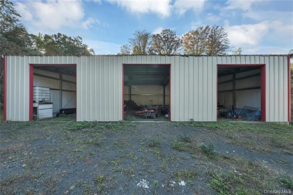63 Whitetail Run, Blooming Grove, NY, 4 Bedrooms Bedrooms, 7 Rooms Rooms,2 BathroomsBathrooms,Residential,For Rent,Whitetail,0,1010784 63 Whitetail Run, Blooming Grove, NY, 4 Bedrooms Bedrooms, 7 Rooms Rooms,2 BathroomsBathrooms,Residential,For Rent,Whitetail,0,1010784