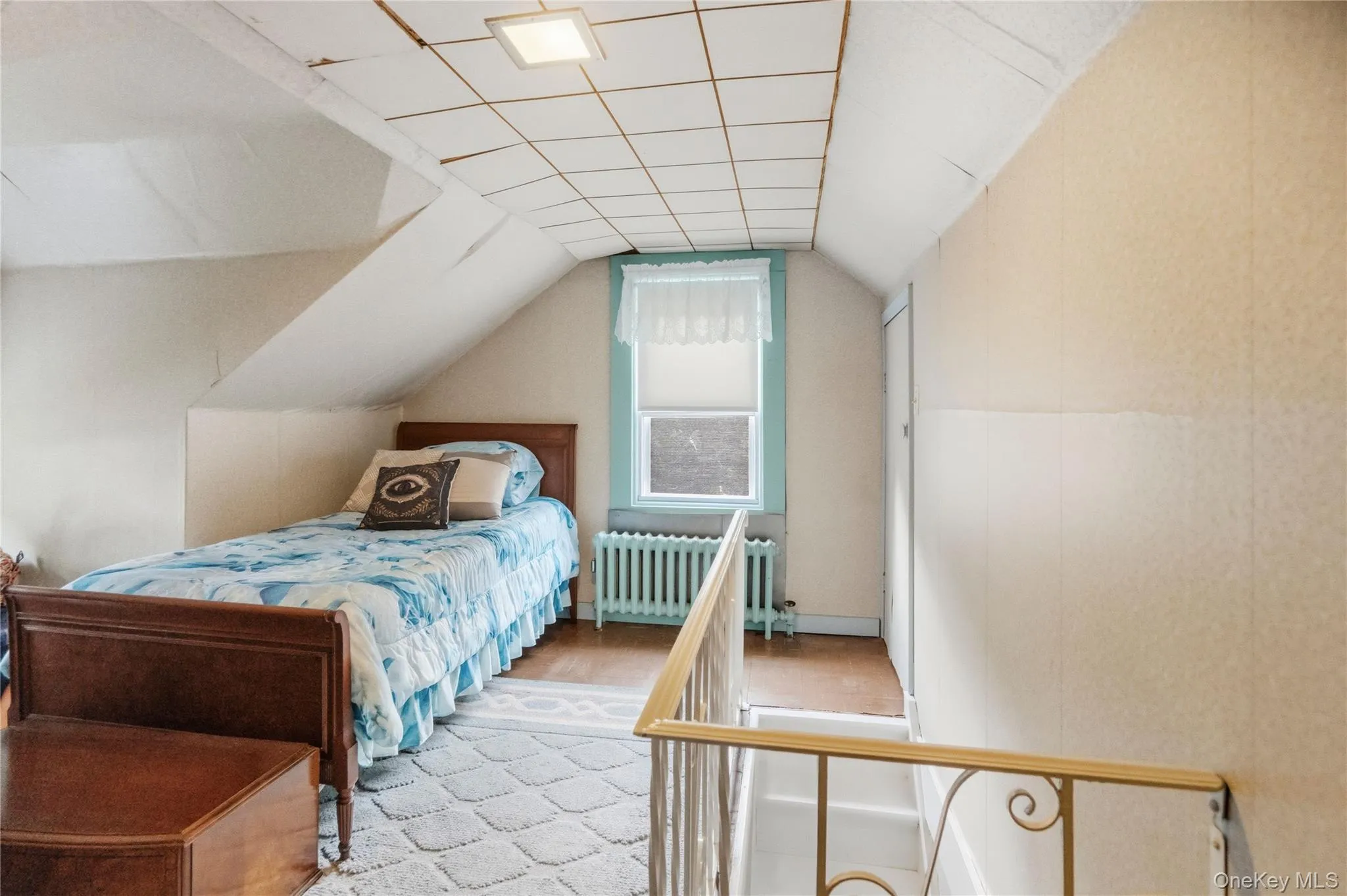 19 Roy Avenue, Islip, NY, 3 Bedrooms Bedrooms, 8 Rooms Rooms,1 BathroomBathrooms,Residential,For Rent,Roy,0,1010787 19 Roy Avenue, Islip, NY, 3 Bedrooms Bedrooms, 8 Rooms Rooms,1 BathroomBathrooms,Residential,For Rent,Roy,0,1010787