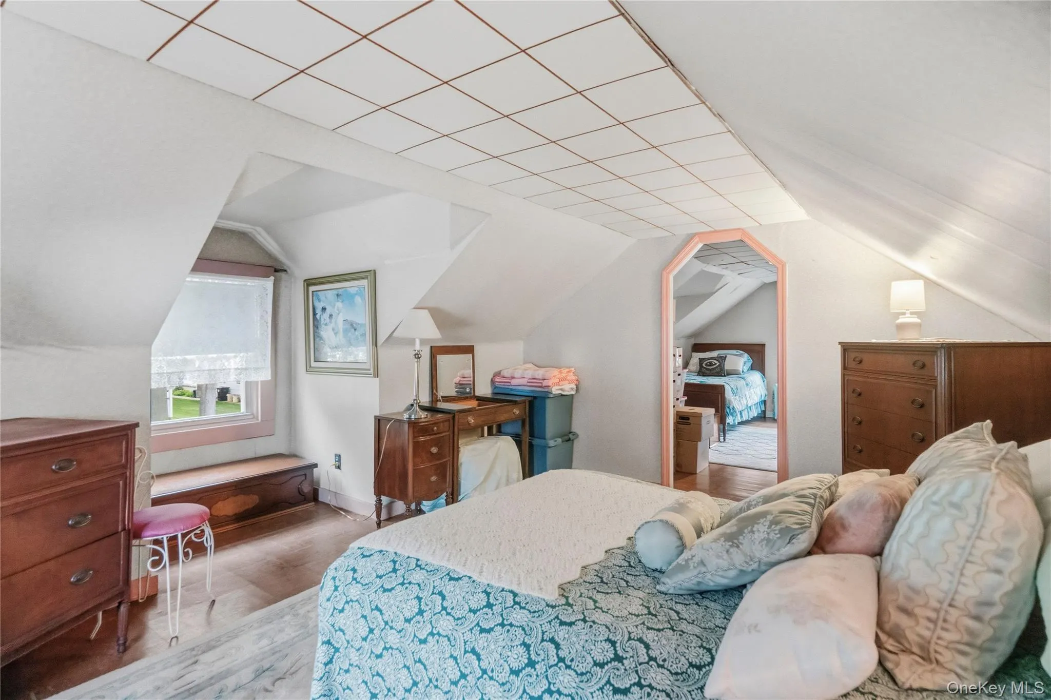 19 Roy Avenue, Islip, NY, 3 Bedrooms Bedrooms, 8 Rooms Rooms,1 BathroomBathrooms,Residential,For Rent,Roy,0,1010787 19 Roy Avenue, Islip, NY, 3 Bedrooms Bedrooms, 8 Rooms Rooms,1 BathroomBathrooms,Residential,For Rent,Roy,0,1010787