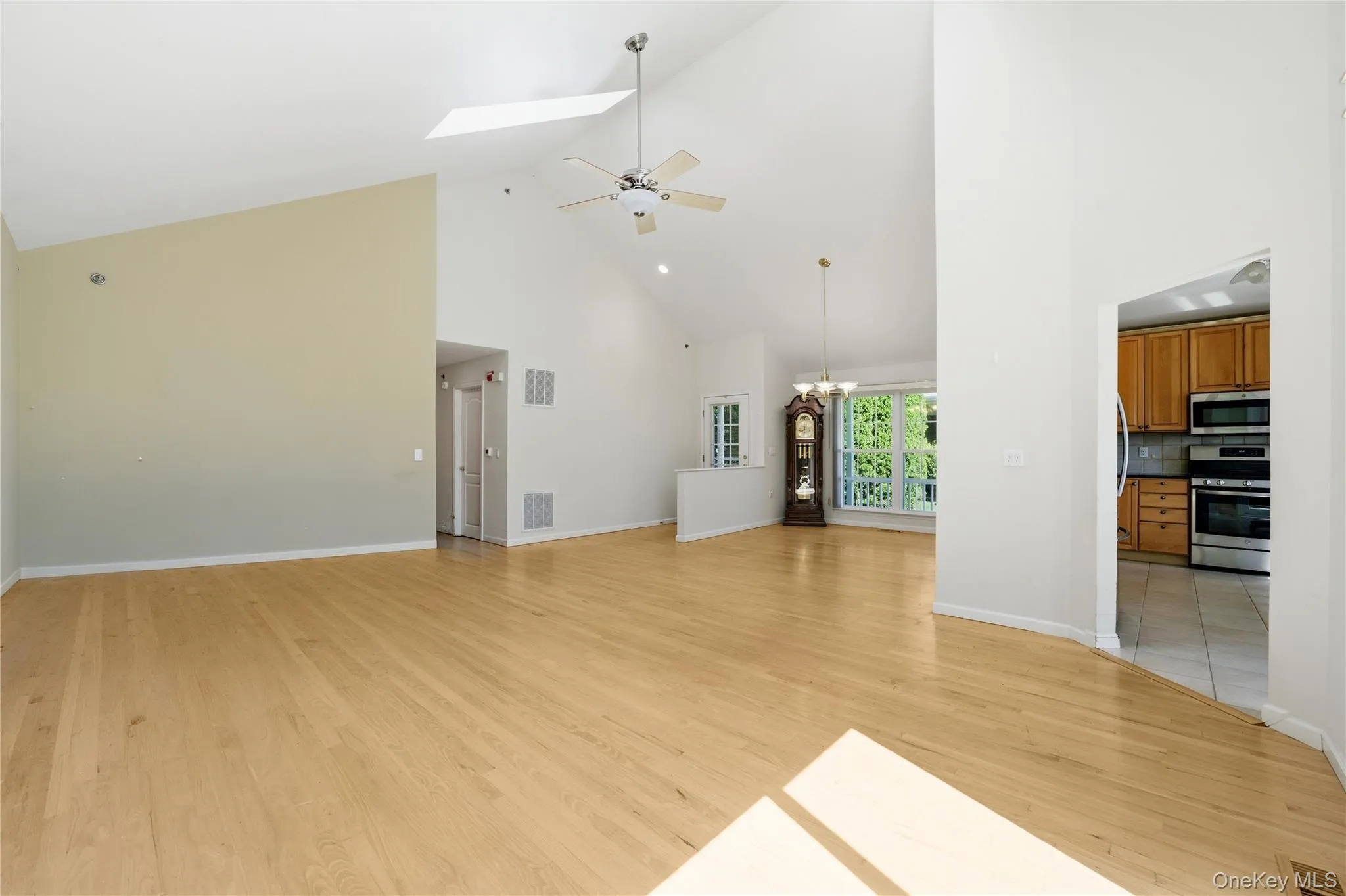 2508 Nicole Drive, Brookhaven, NY, 2 Bedrooms Bedrooms, 5 Rooms Rooms,2 BathroomsBathrooms,Residential,For Rent,Nicole,0,1010795 2508 Nicole Drive, Brookhaven, NY, 2 Bedrooms Bedrooms, 5 Rooms Rooms,2 BathroomsBathrooms,Residential,For Rent,Nicole,0,1010795