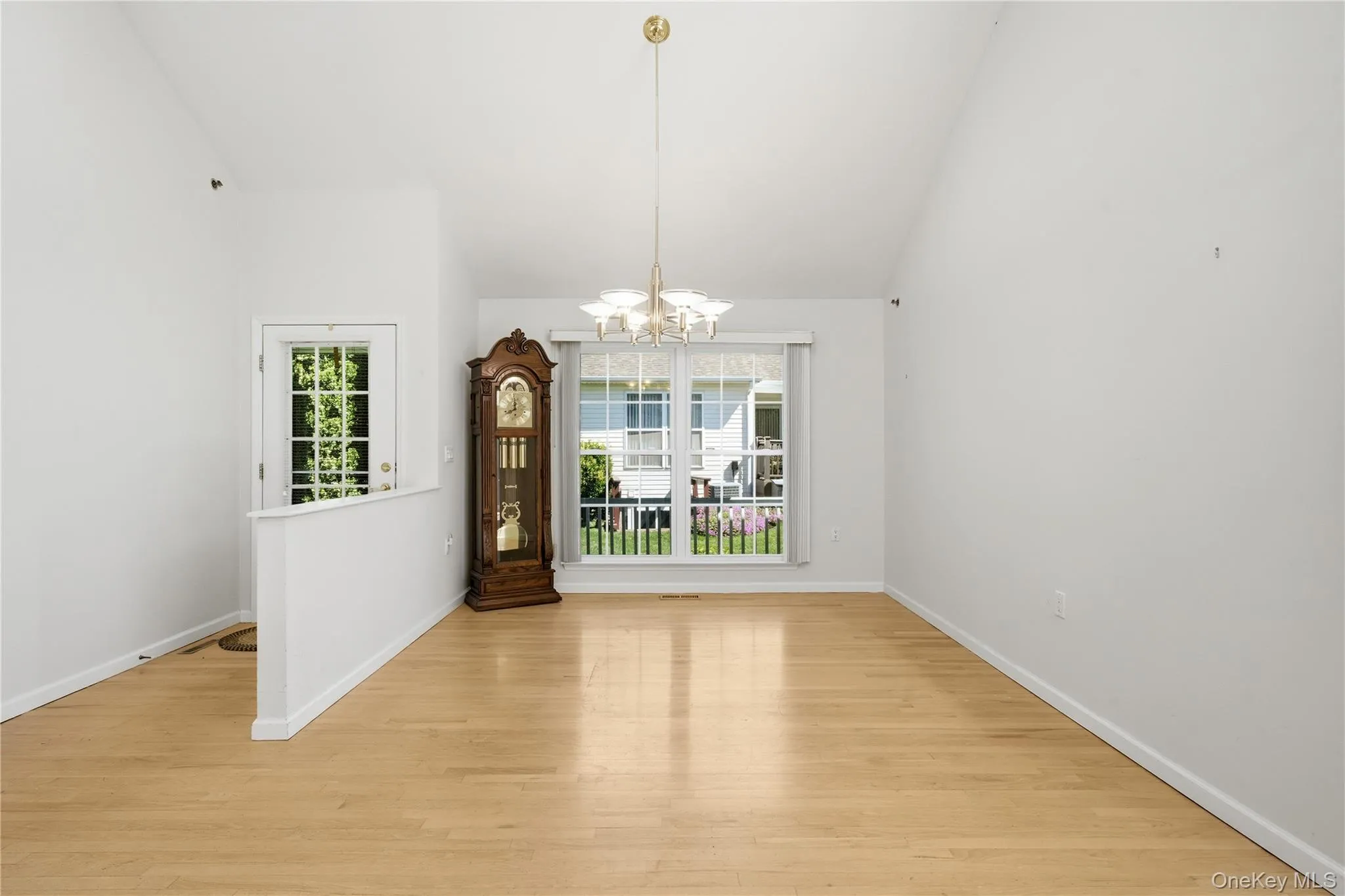 2508 Nicole Drive, Brookhaven, NY, 2 Bedrooms Bedrooms, 5 Rooms Rooms,2 BathroomsBathrooms,Residential,For Rent,Nicole,0,1010795 2508 Nicole Drive, Brookhaven, NY, 2 Bedrooms Bedrooms, 5 Rooms Rooms,2 BathroomsBathrooms,Residential,For Rent,Nicole,0,1010795
