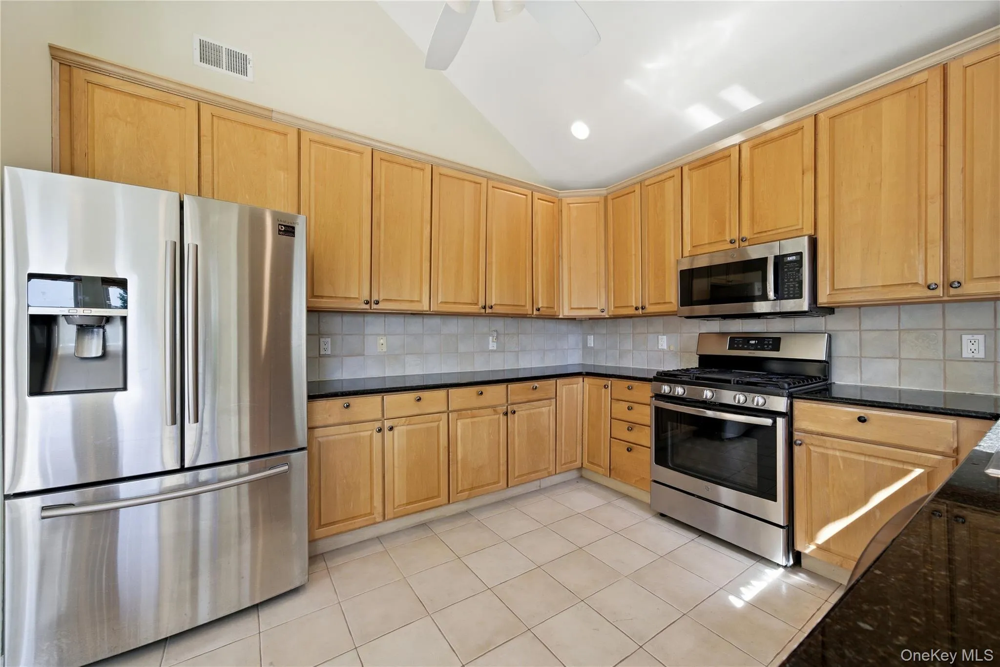 2508 Nicole Drive, Brookhaven, NY, 2 Bedrooms Bedrooms, 5 Rooms Rooms,2 BathroomsBathrooms,Residential,For Rent,Nicole,0,1010795 2508 Nicole Drive, Brookhaven, NY, 2 Bedrooms Bedrooms, 5 Rooms Rooms,2 BathroomsBathrooms,Residential,For Rent,Nicole,0,1010795